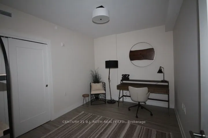 185 Dunlop Street E, #301