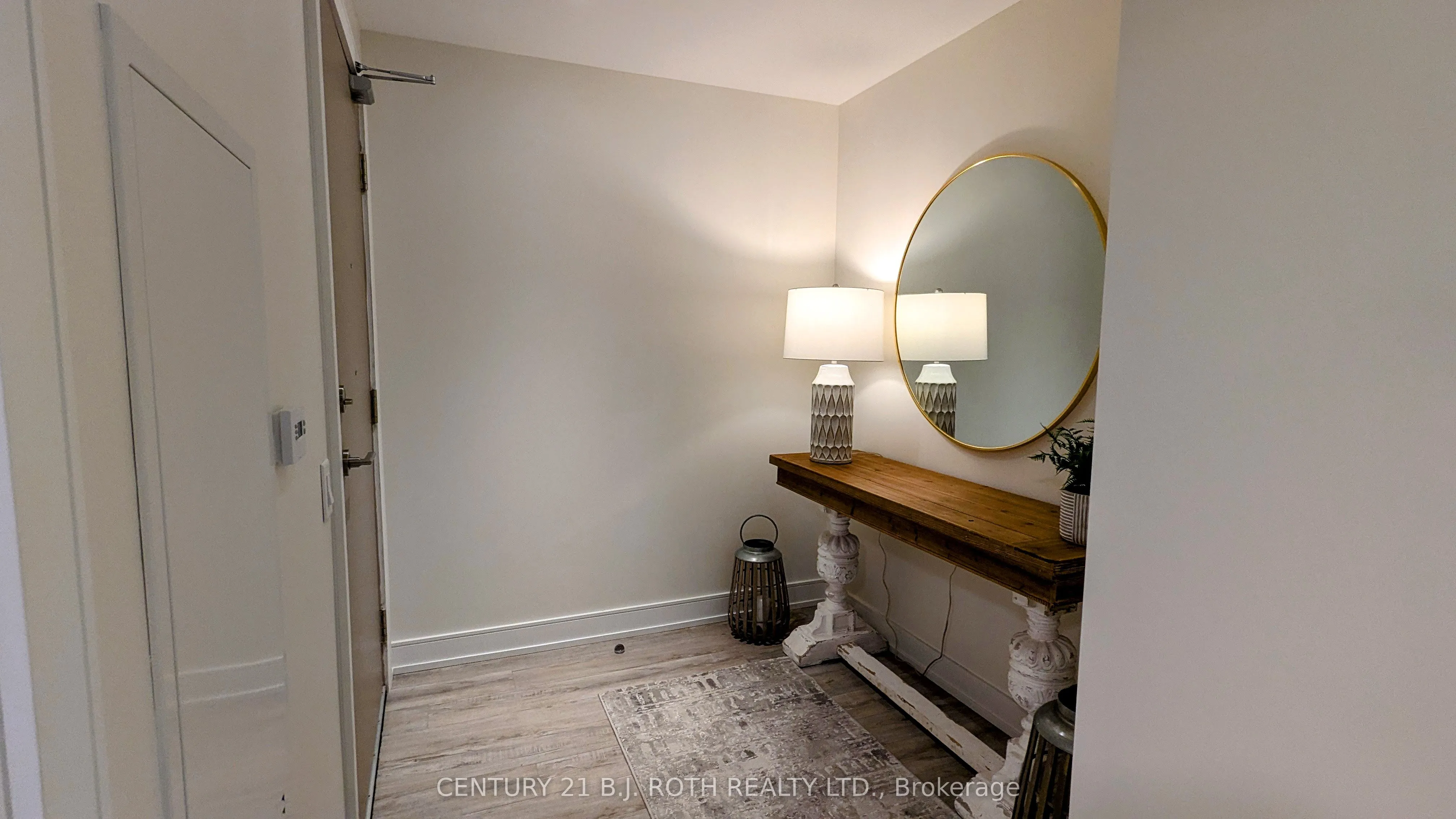 185 Dunlop Street E, #301
