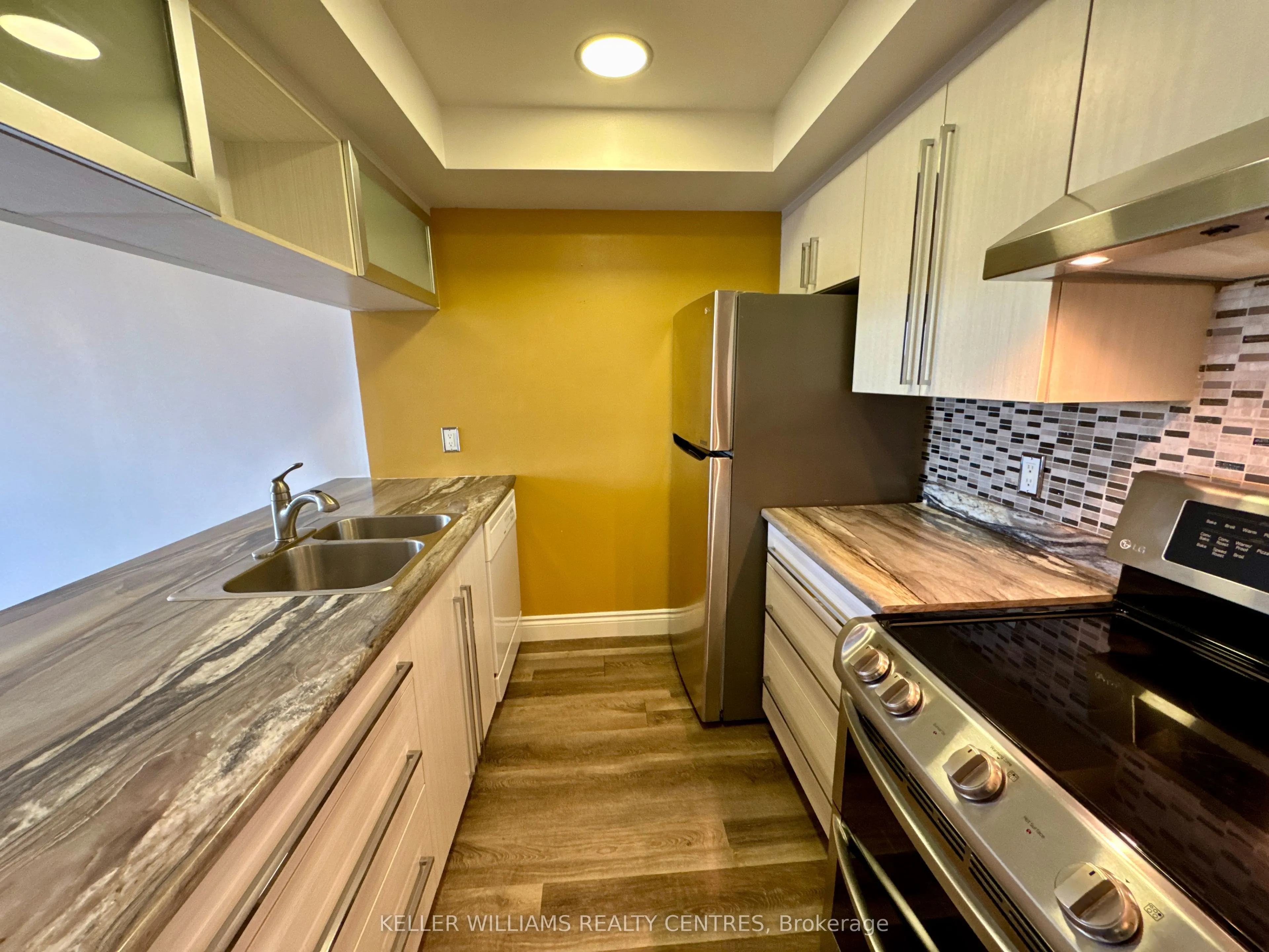 75 Ellen Street, #712