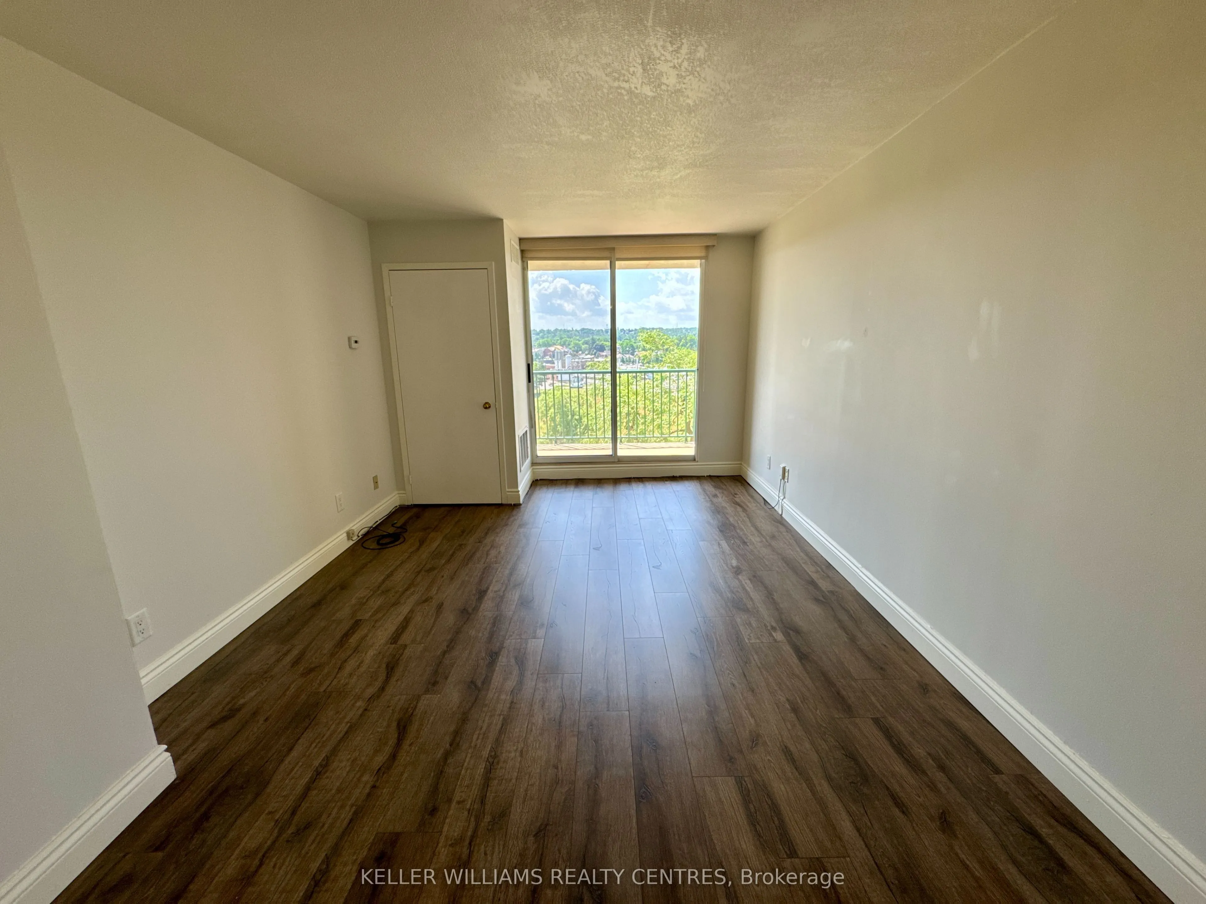 75 Ellen Street, #712