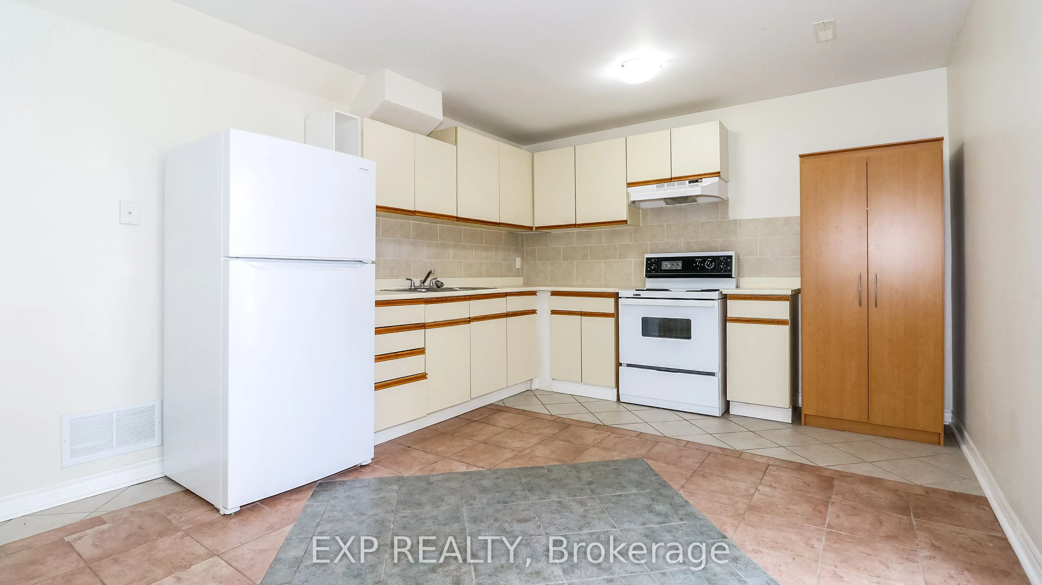 13 O'Shaughnessy Crescent