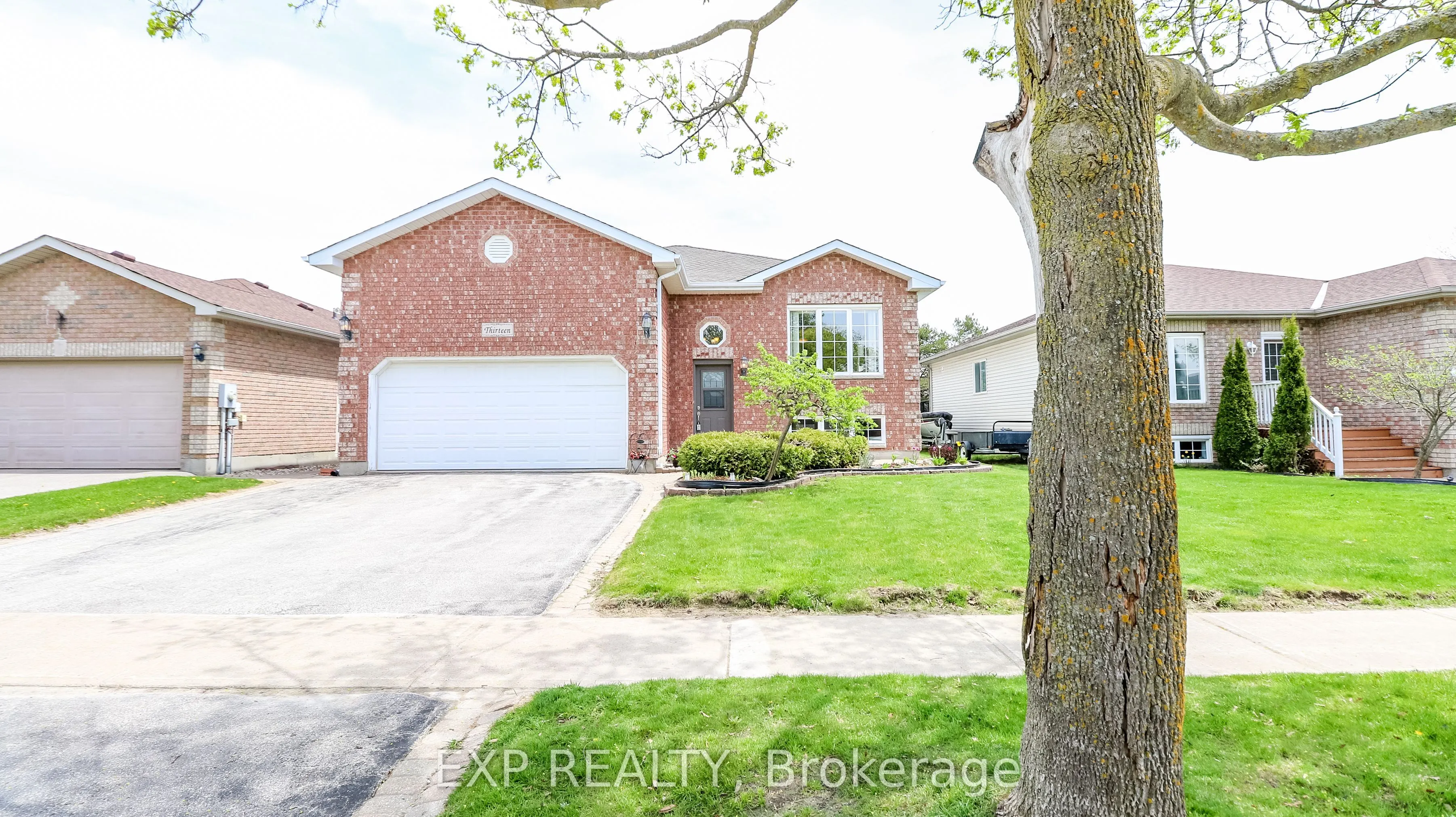 13 O'Shaughnessy Crescent