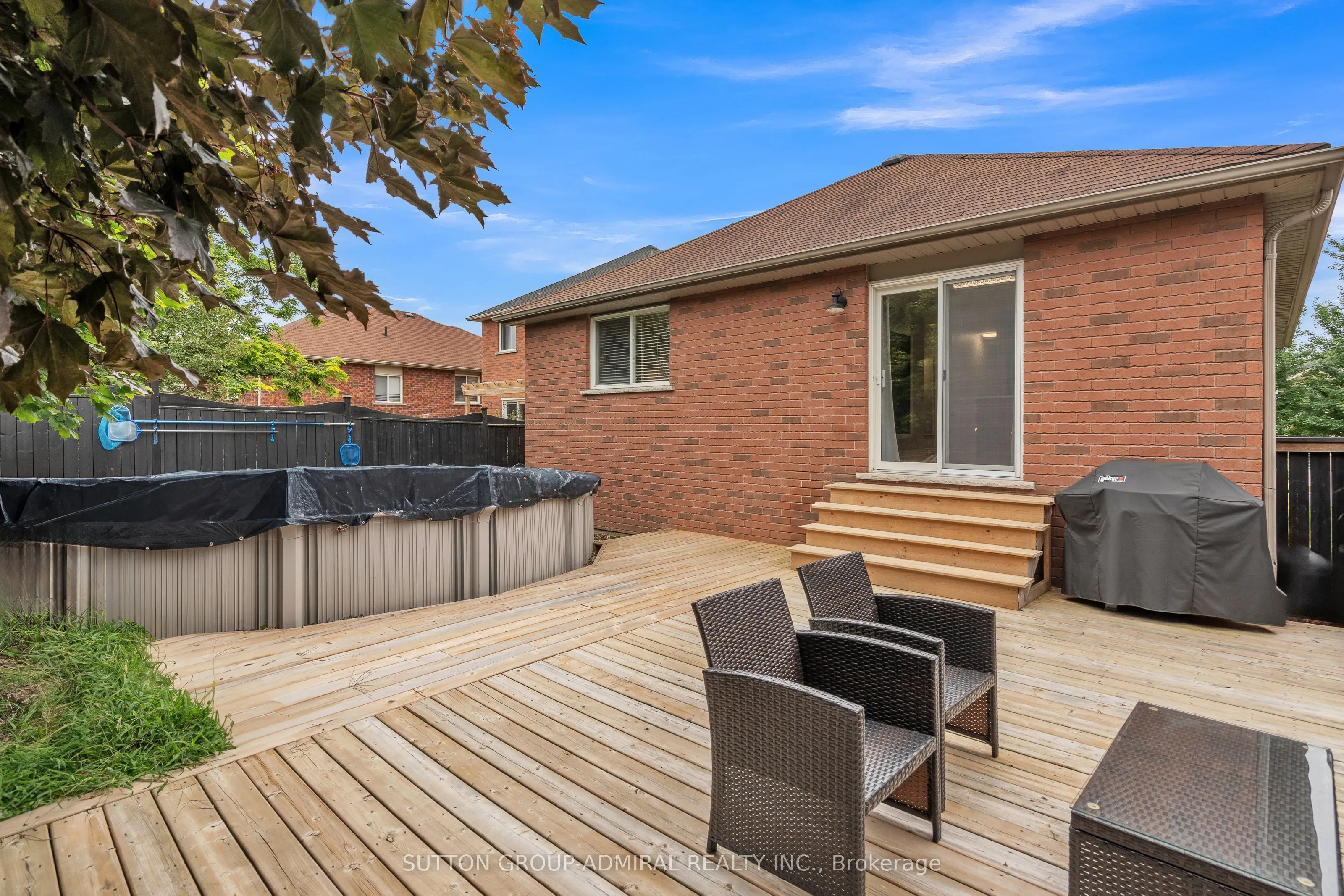 16 Empire Drive