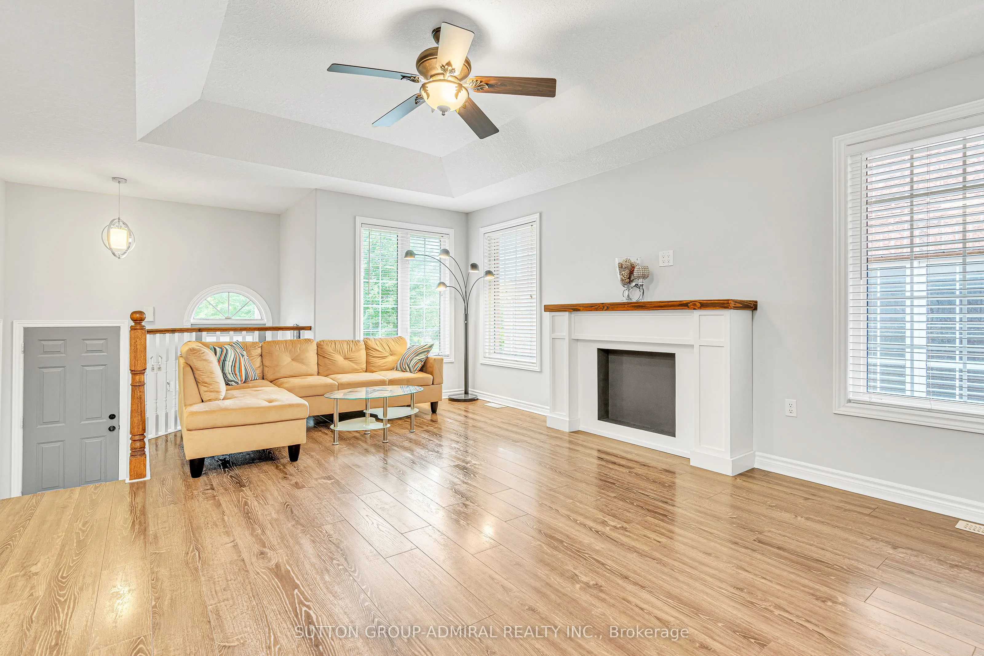 16 Empire Drive