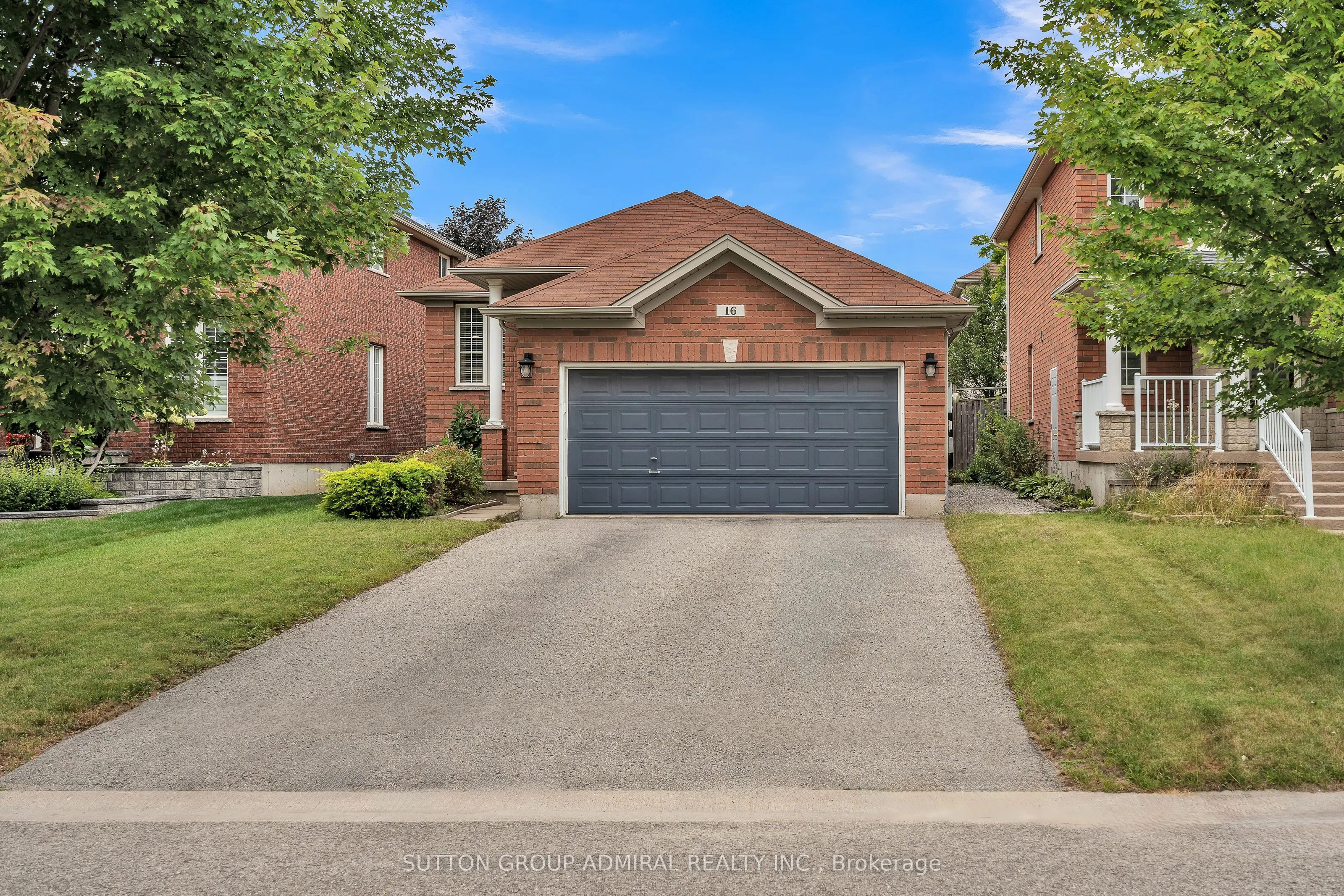 16 Empire Drive