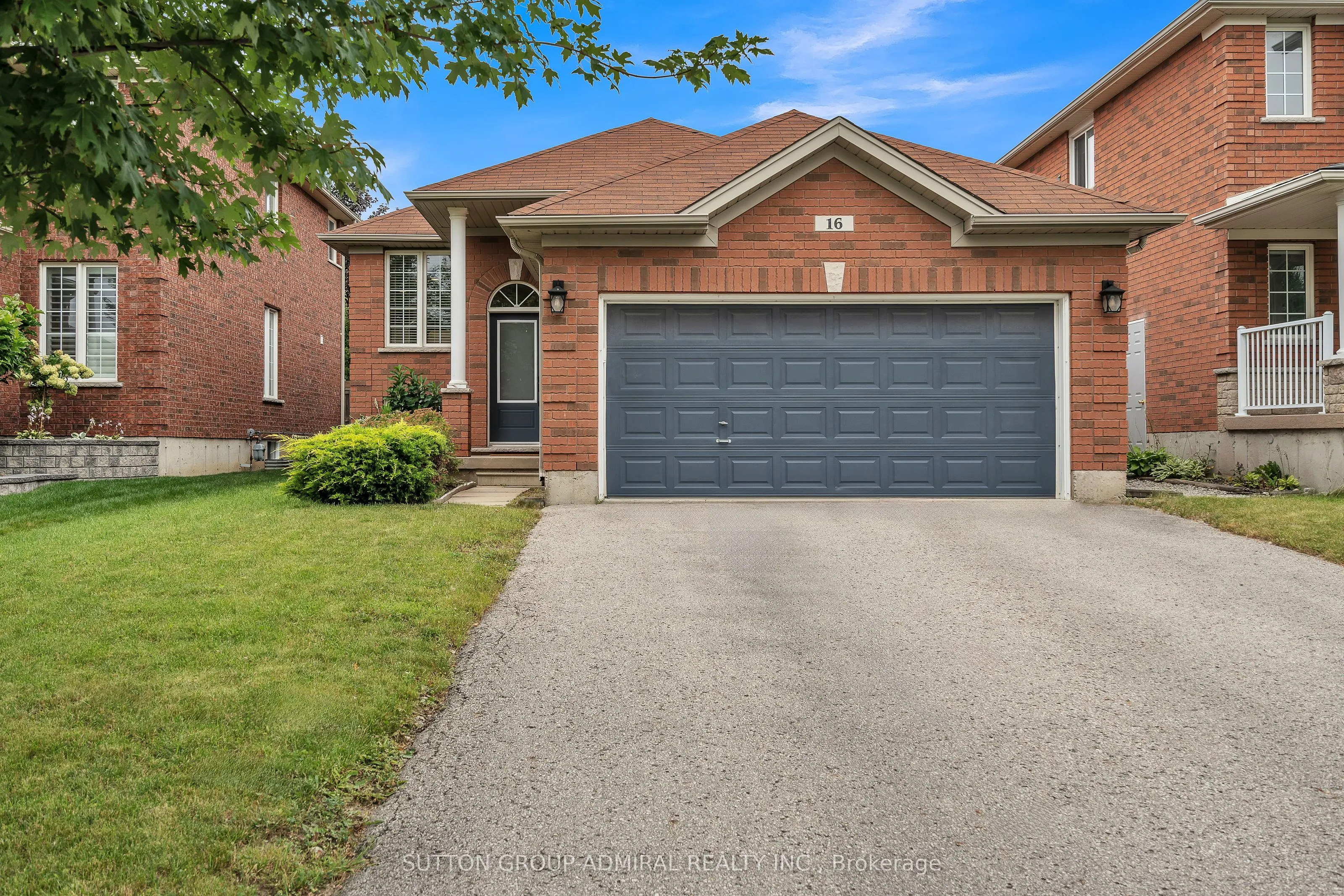 16 Empire Drive