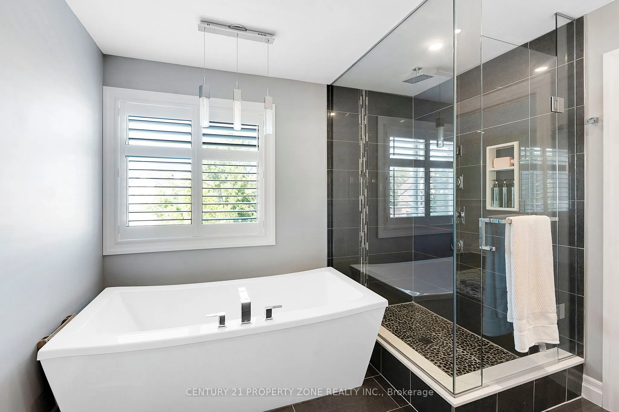 11 Kensington Trail