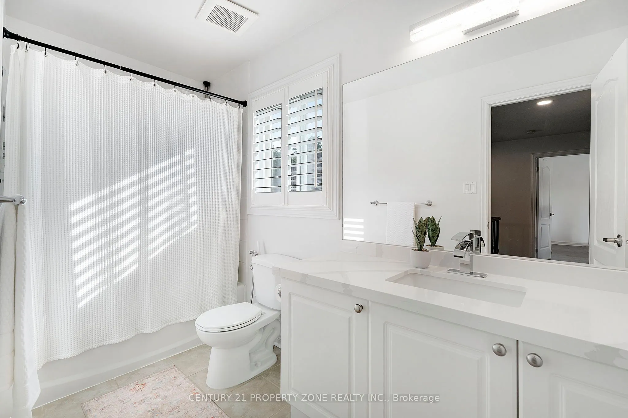 11 Kensington Trail