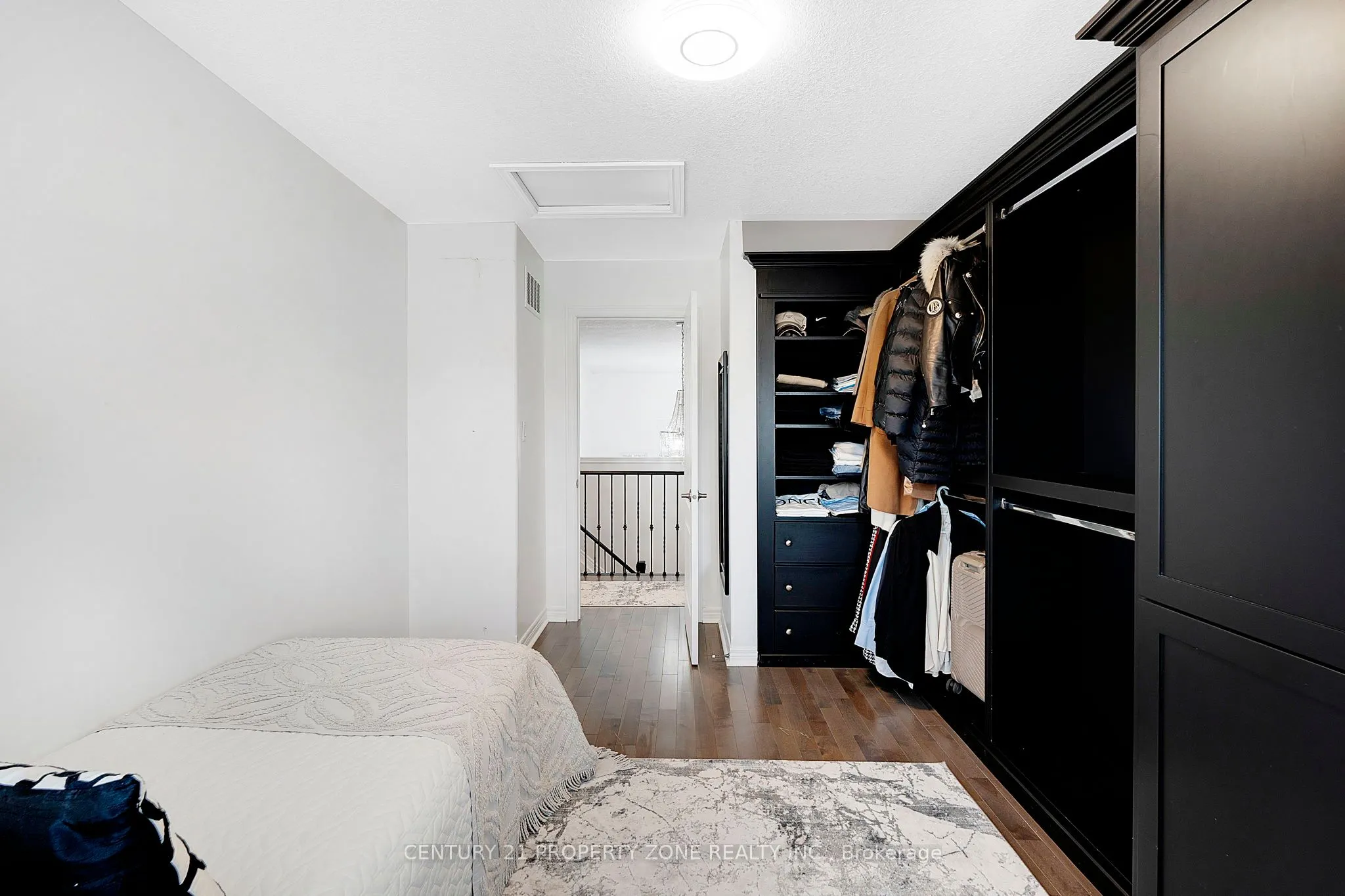 11 Kensington Trail