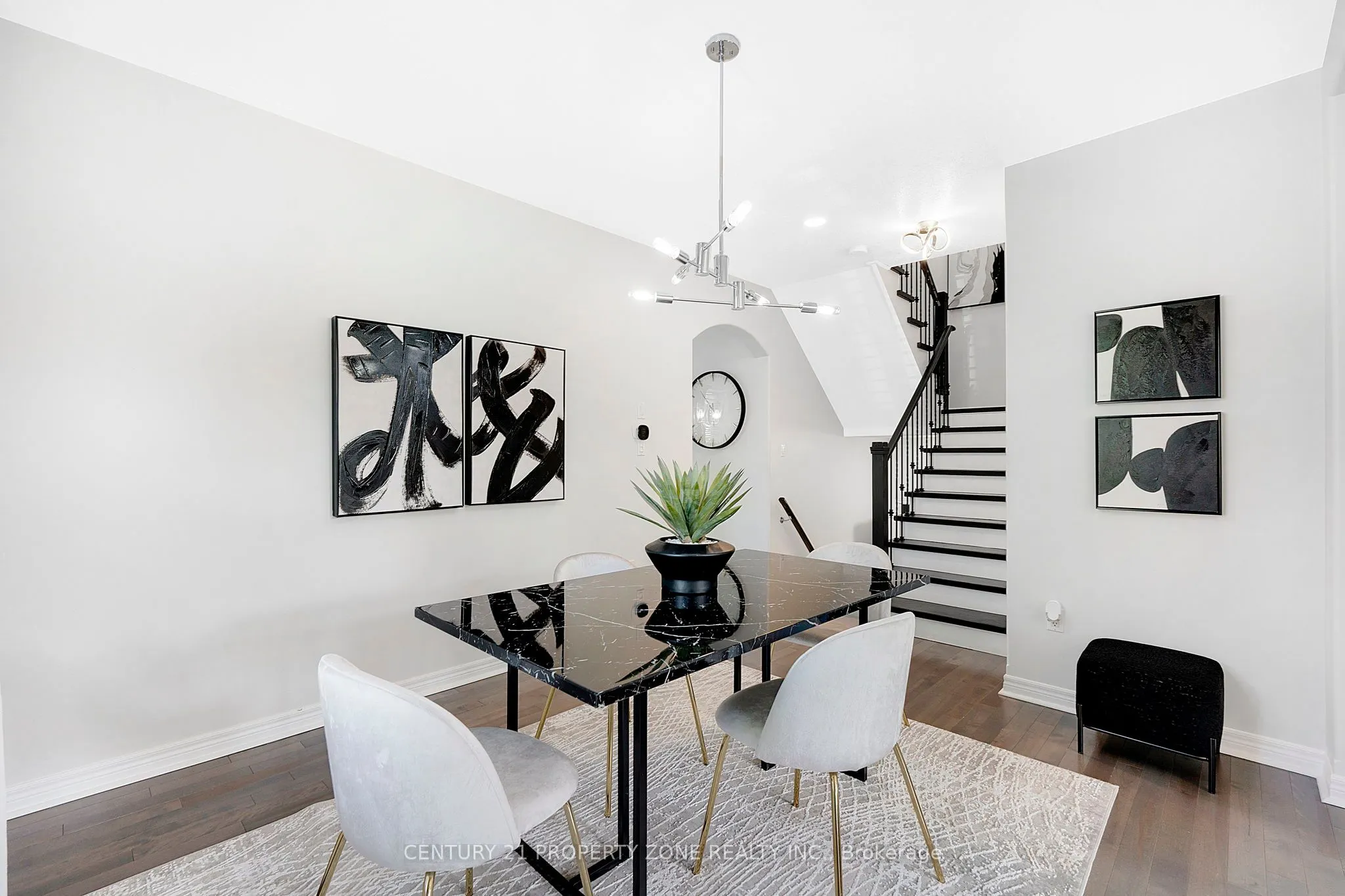 11 Kensington Trail