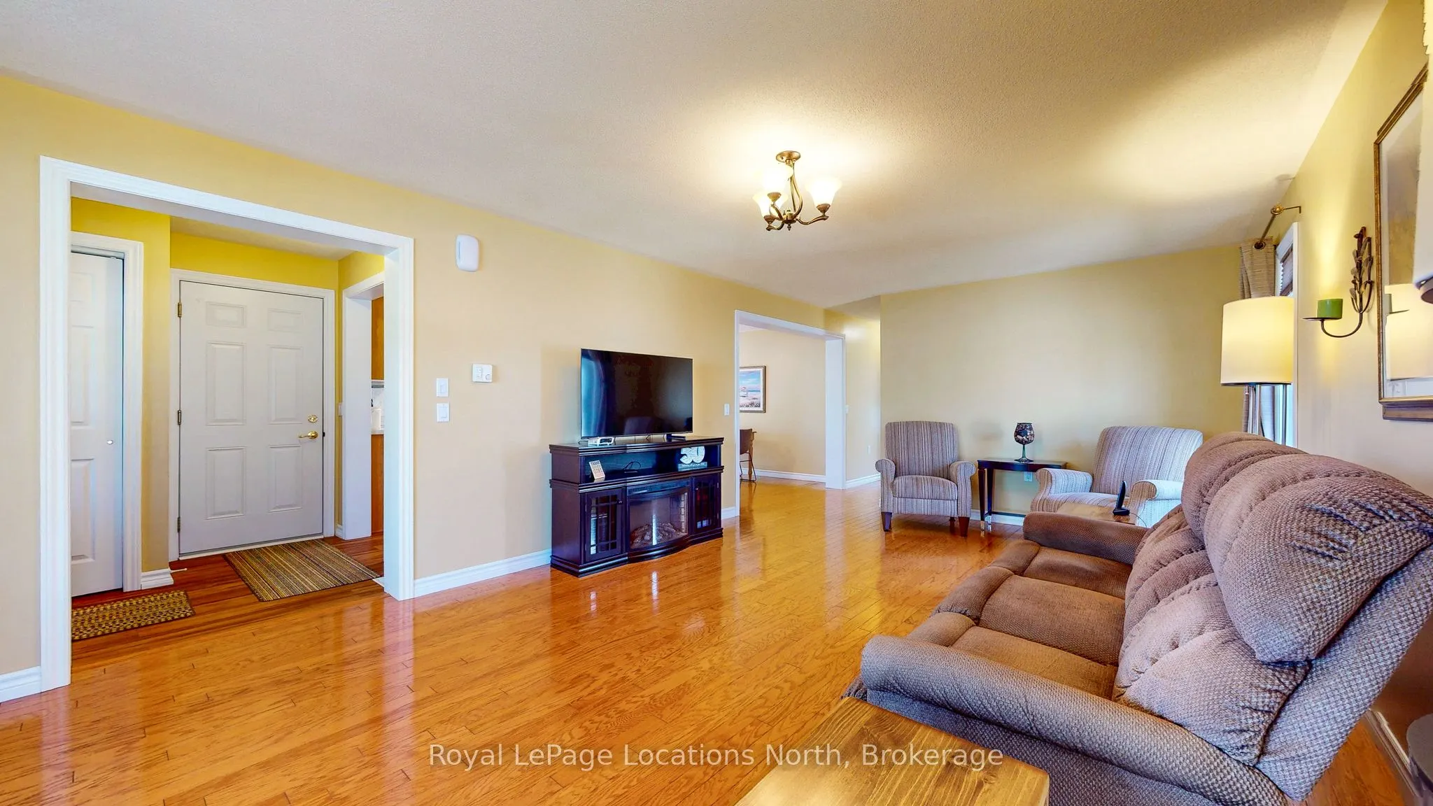 20 Illinois Crescent, #00