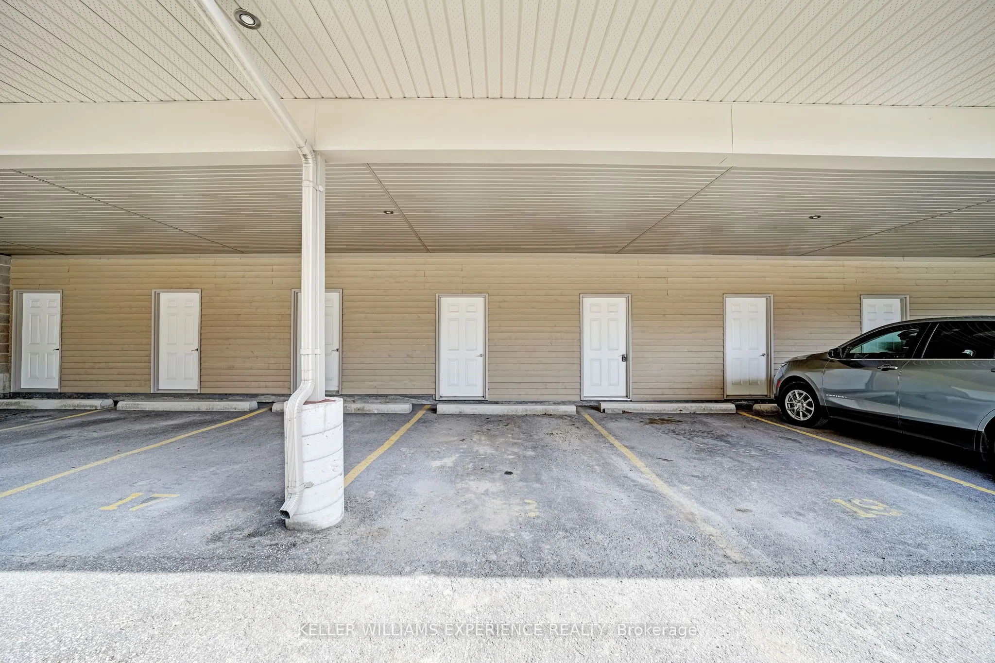 19B Yonge Street N, #103