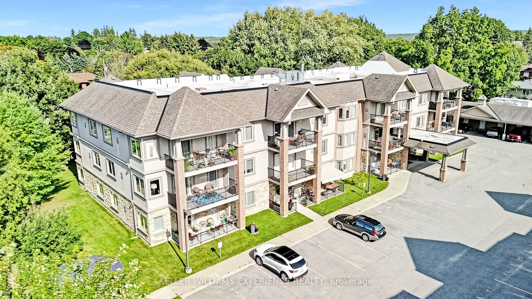 19B Yonge Street N, #103