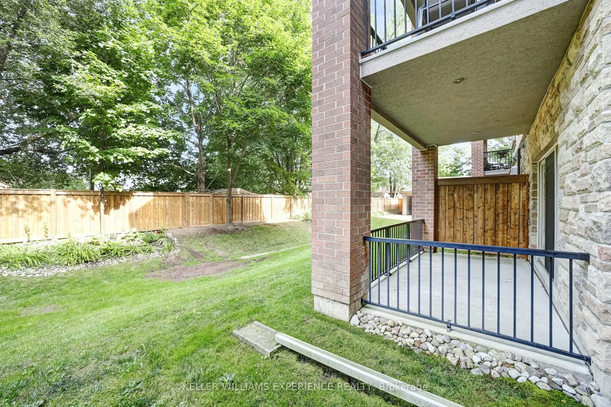 19B Yonge Street N, #103