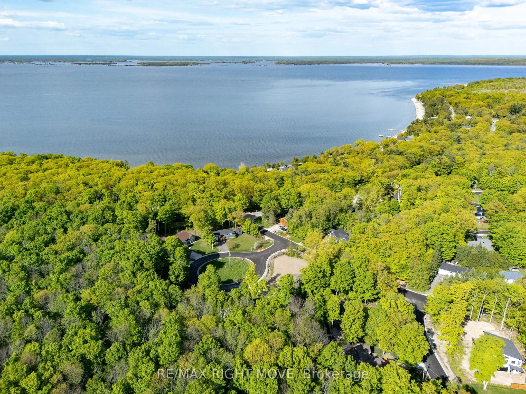 1 ojibway Court