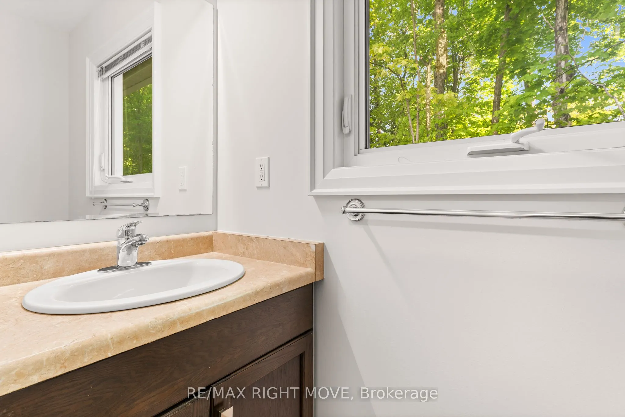 1 ojibway Court