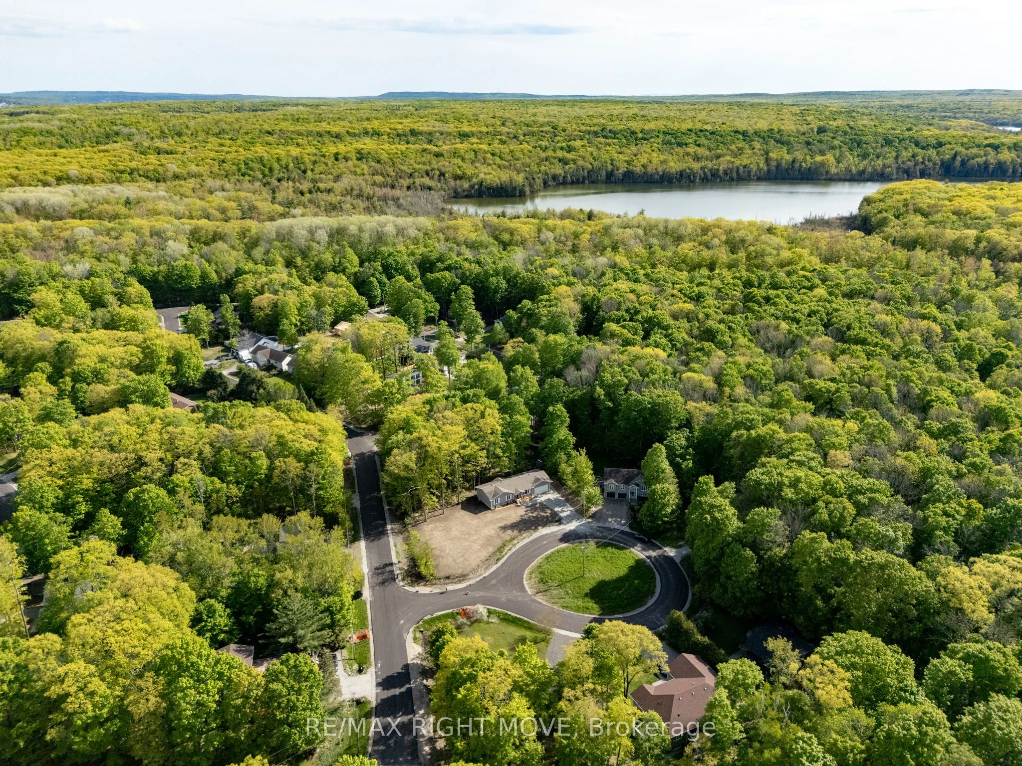 1 ojibway Court