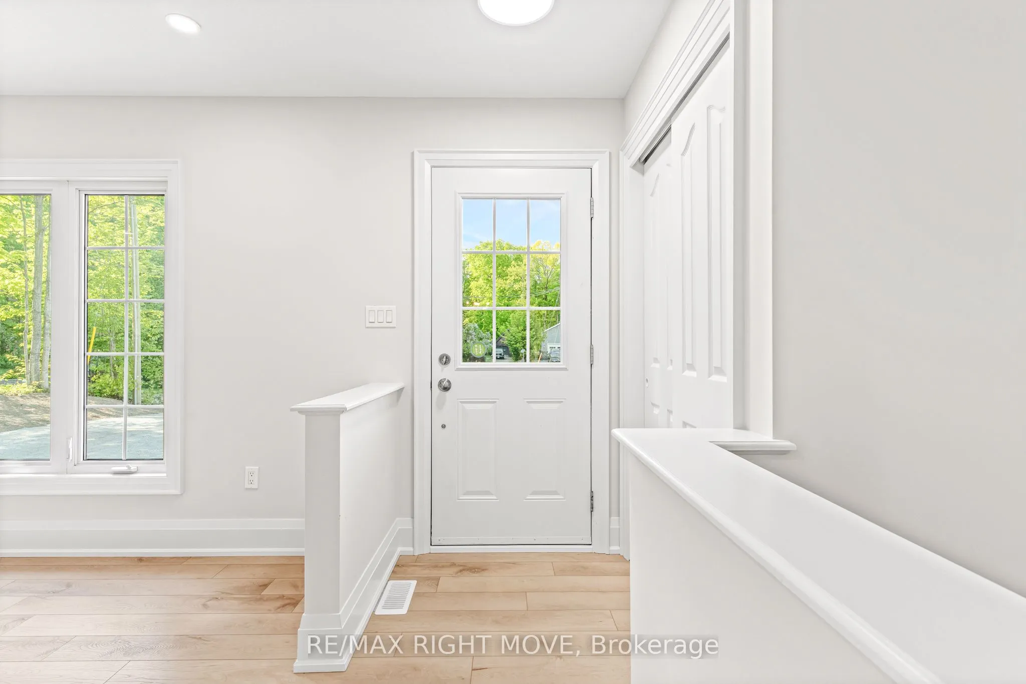 1 ojibway Court