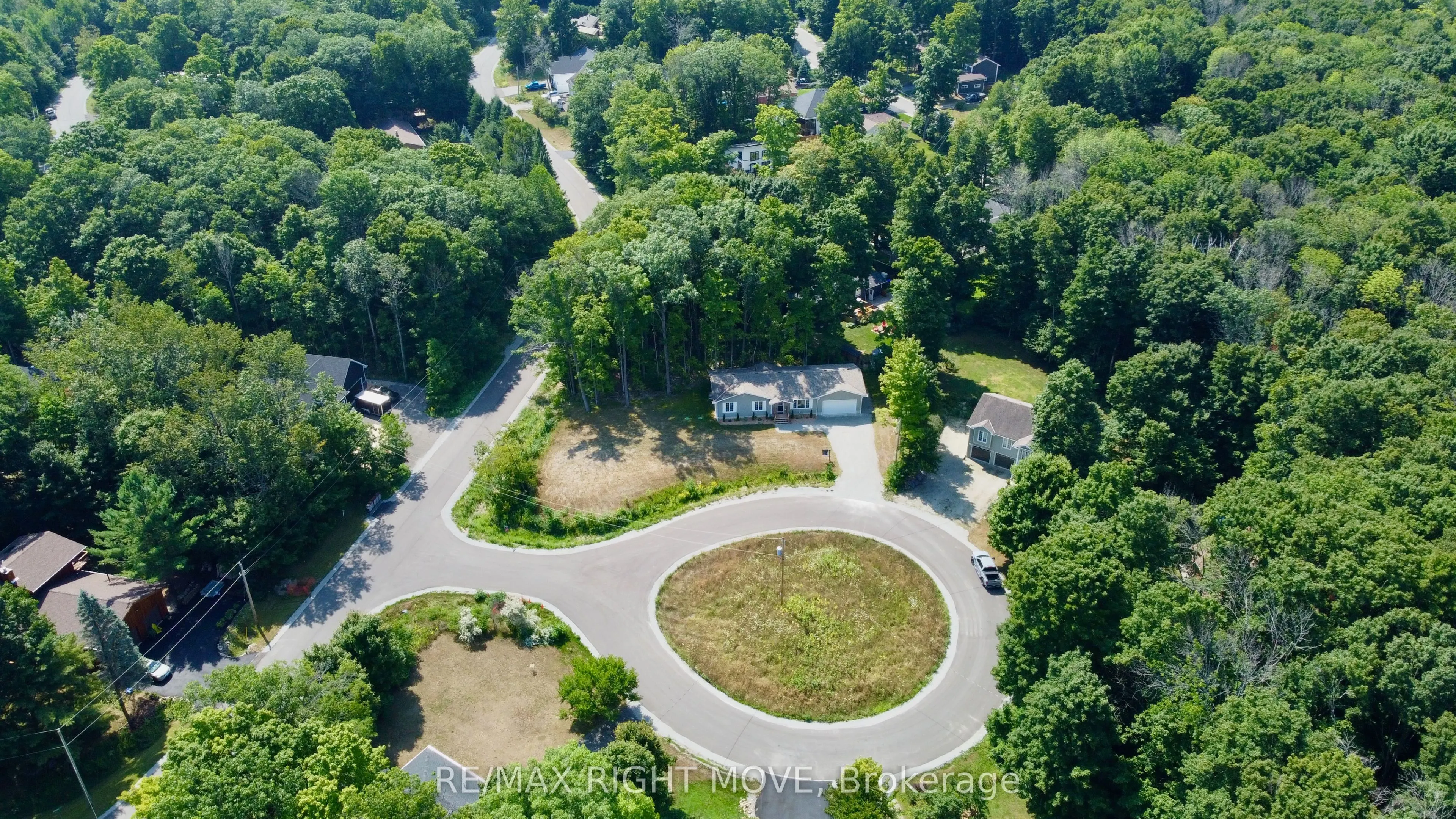 1 ojibway Court