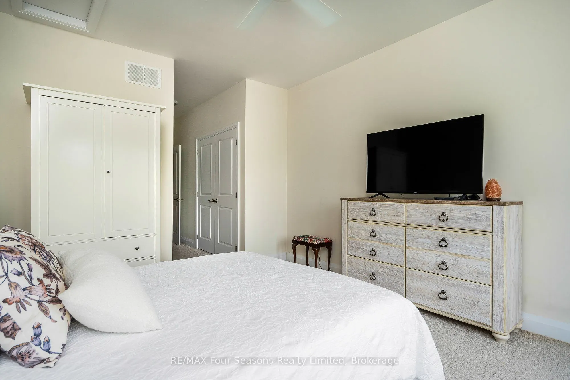 30 Kari Crescent, #31