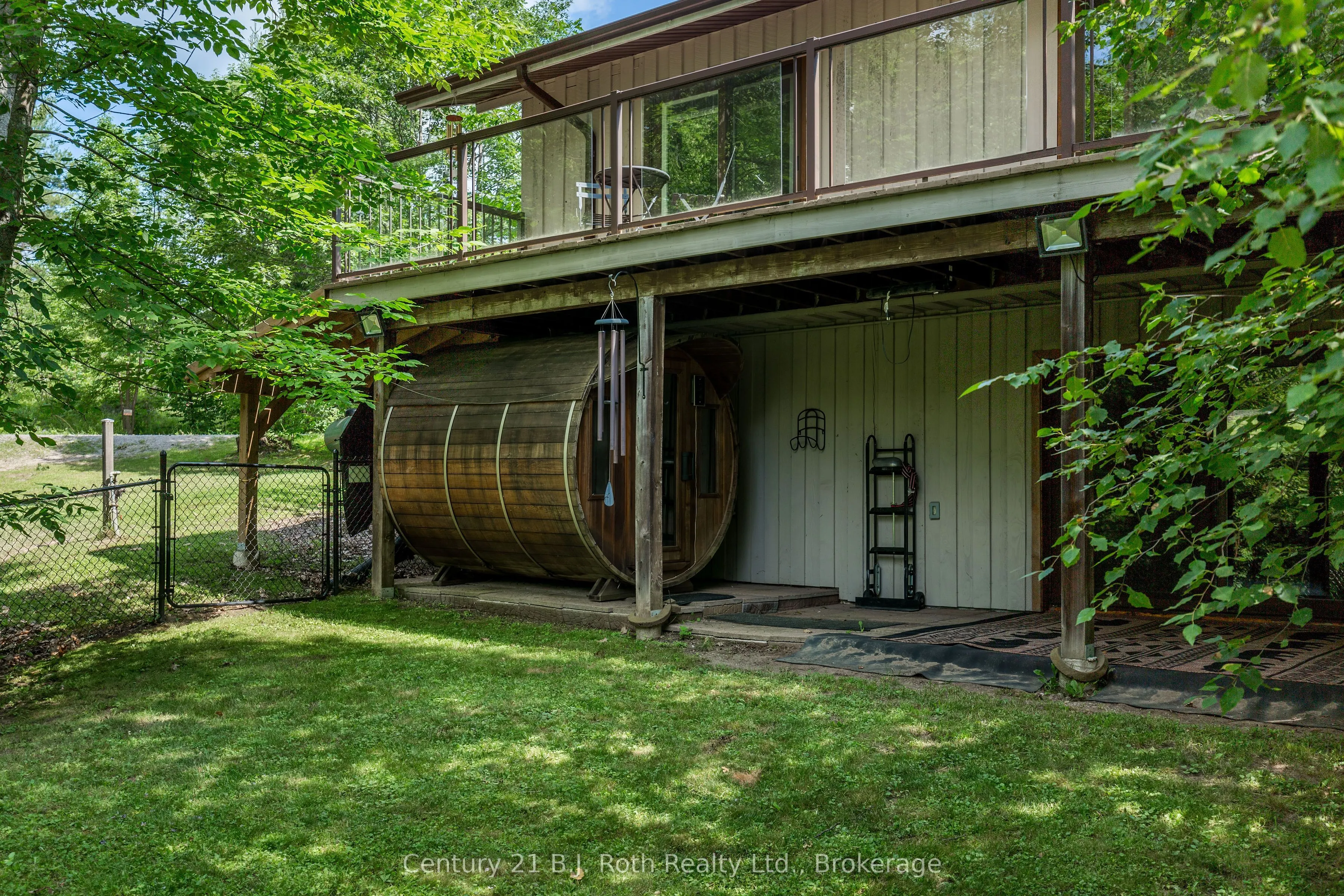 2983 WHELAN Way
