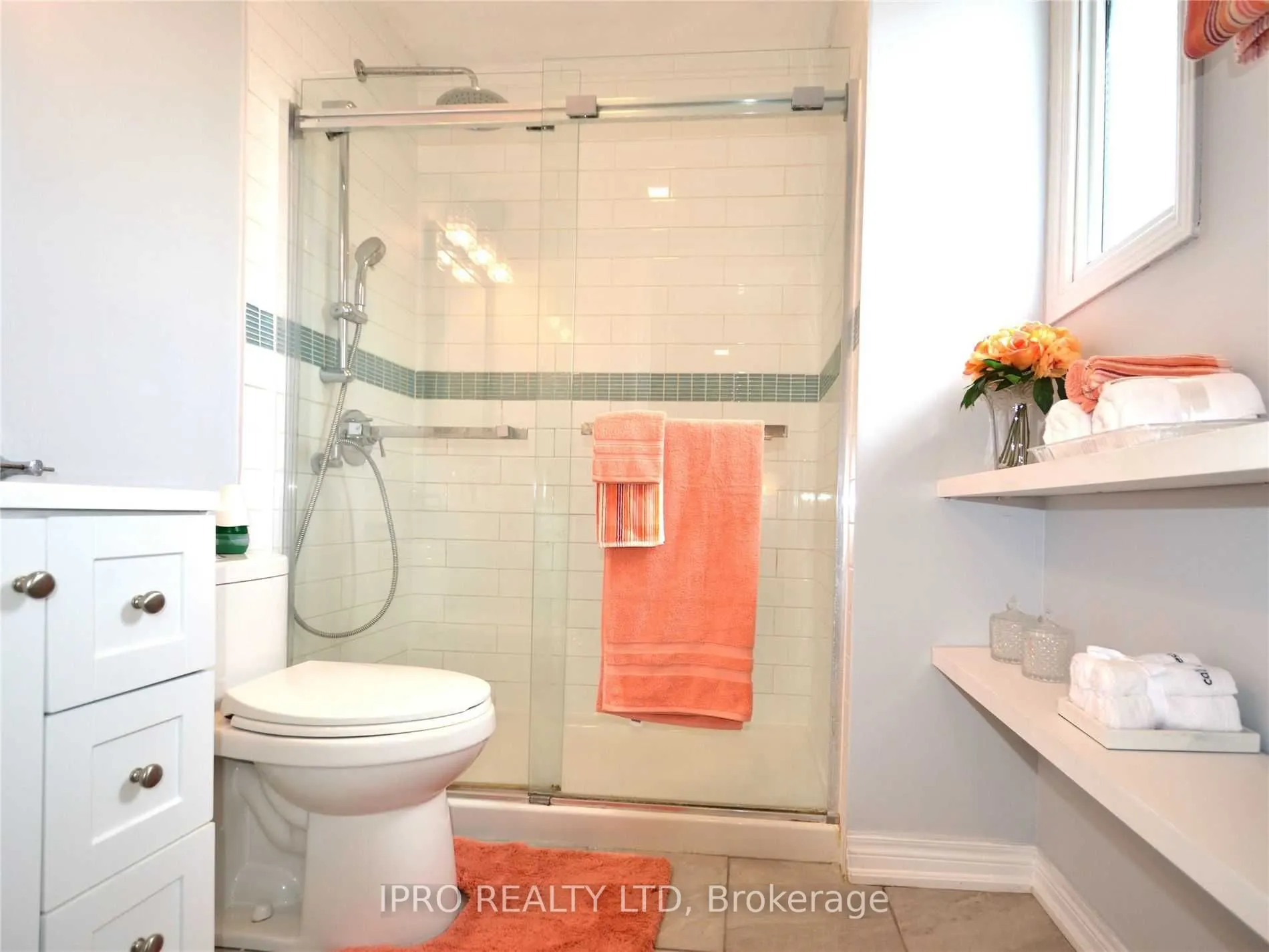 296 Hickling Trail, #Upper