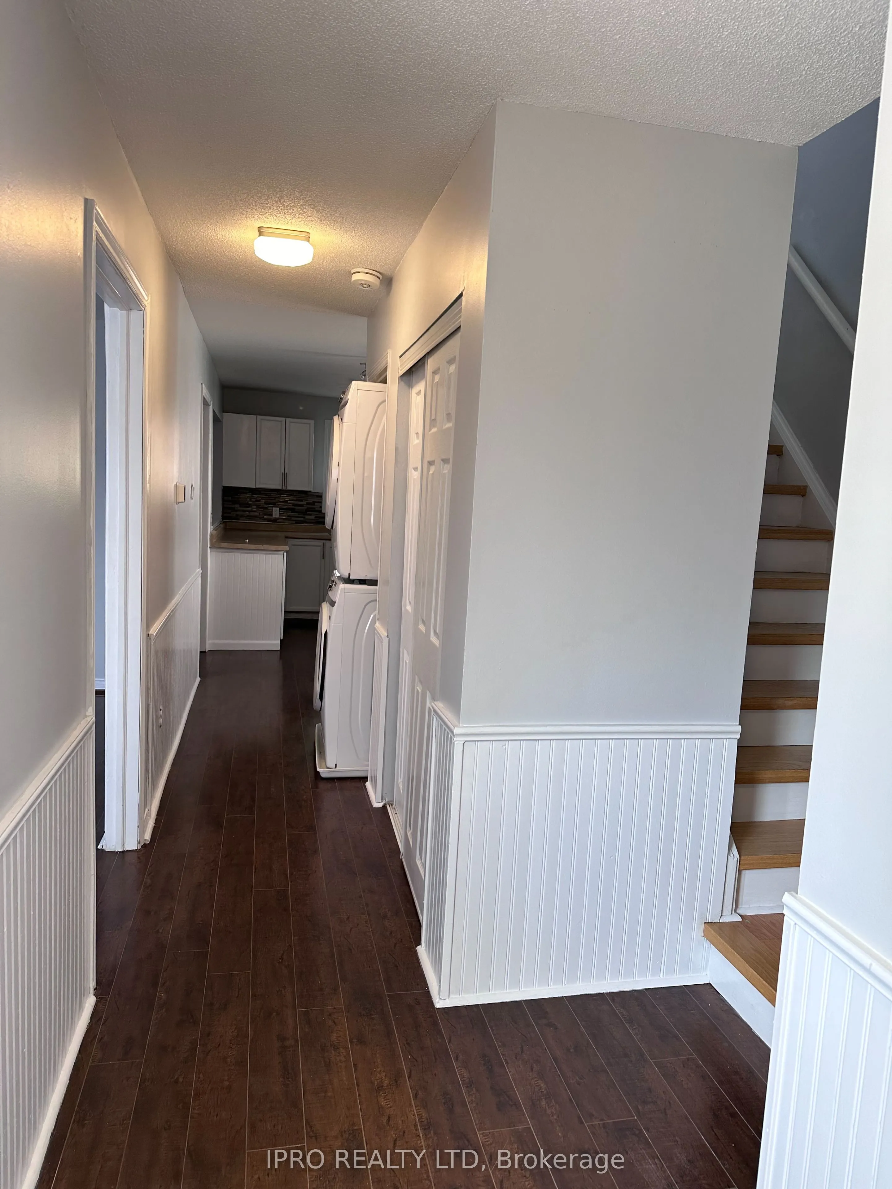 296 Hickling Trail, #Upper