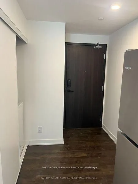 56 Lakeside Terrace, #510
