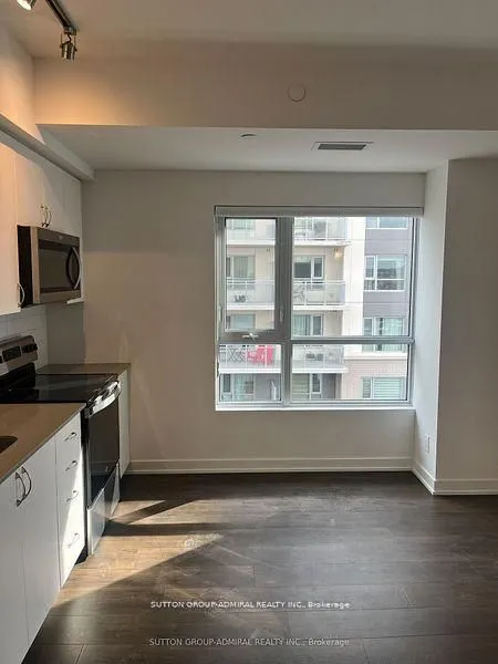 56 Lakeside Terrace, #510