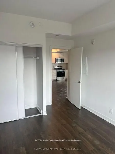 56 Lakeside Terrace, #510