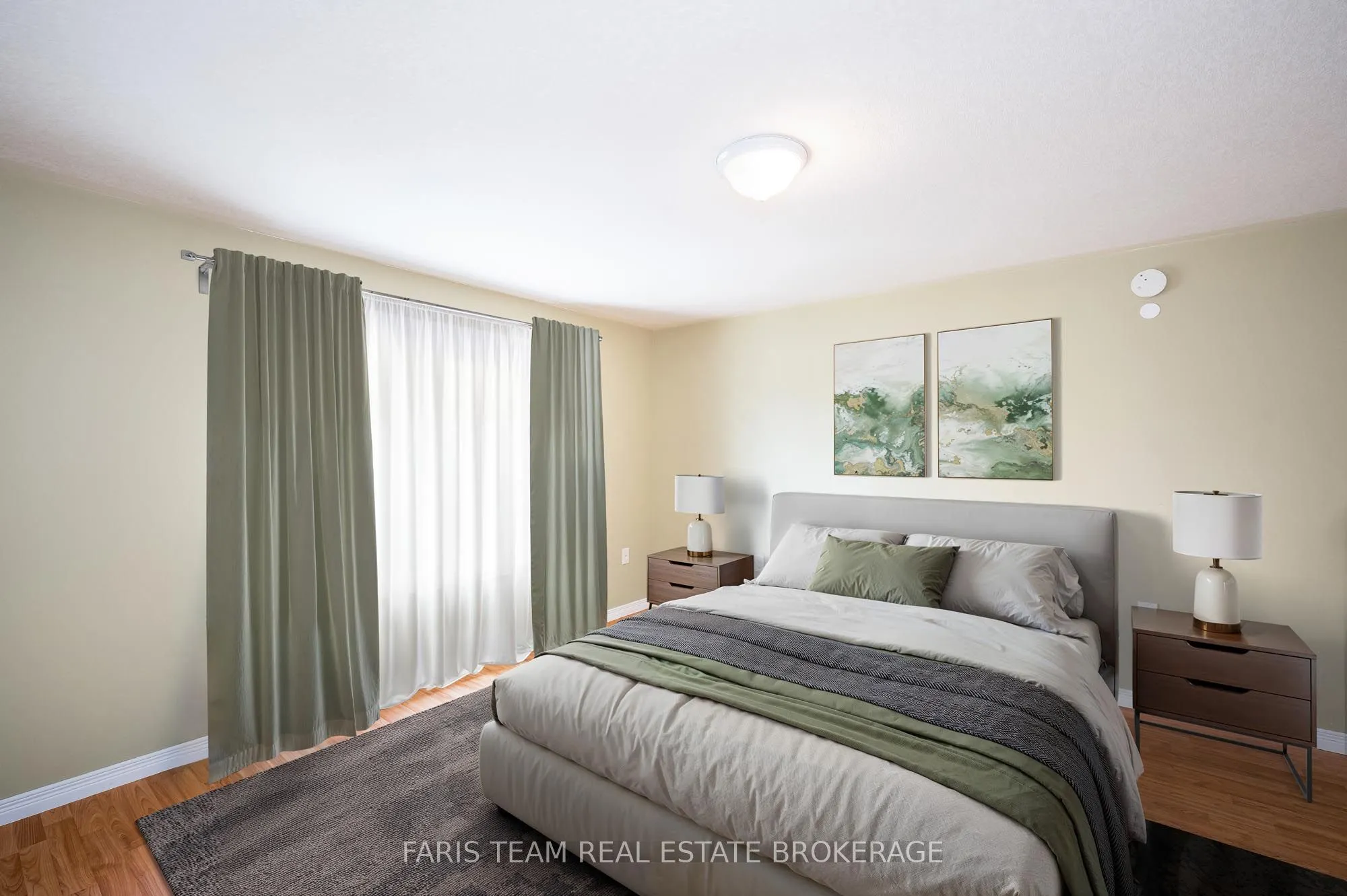 326 Lafontaine Road W