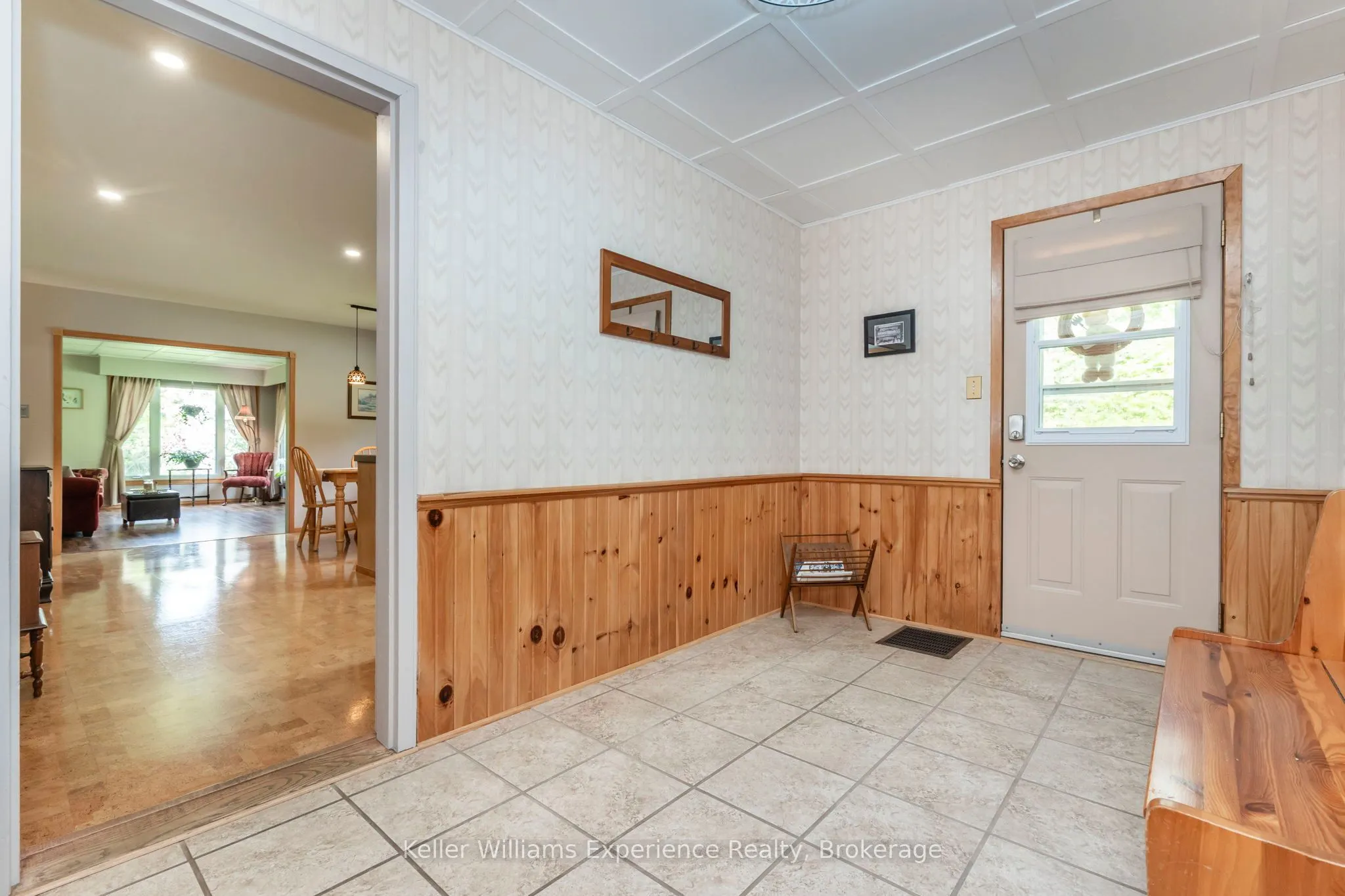 450 Concession 11 Road E