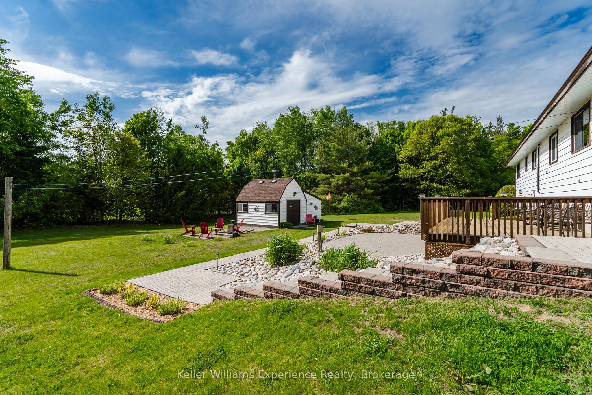450 Concession 11 Road E