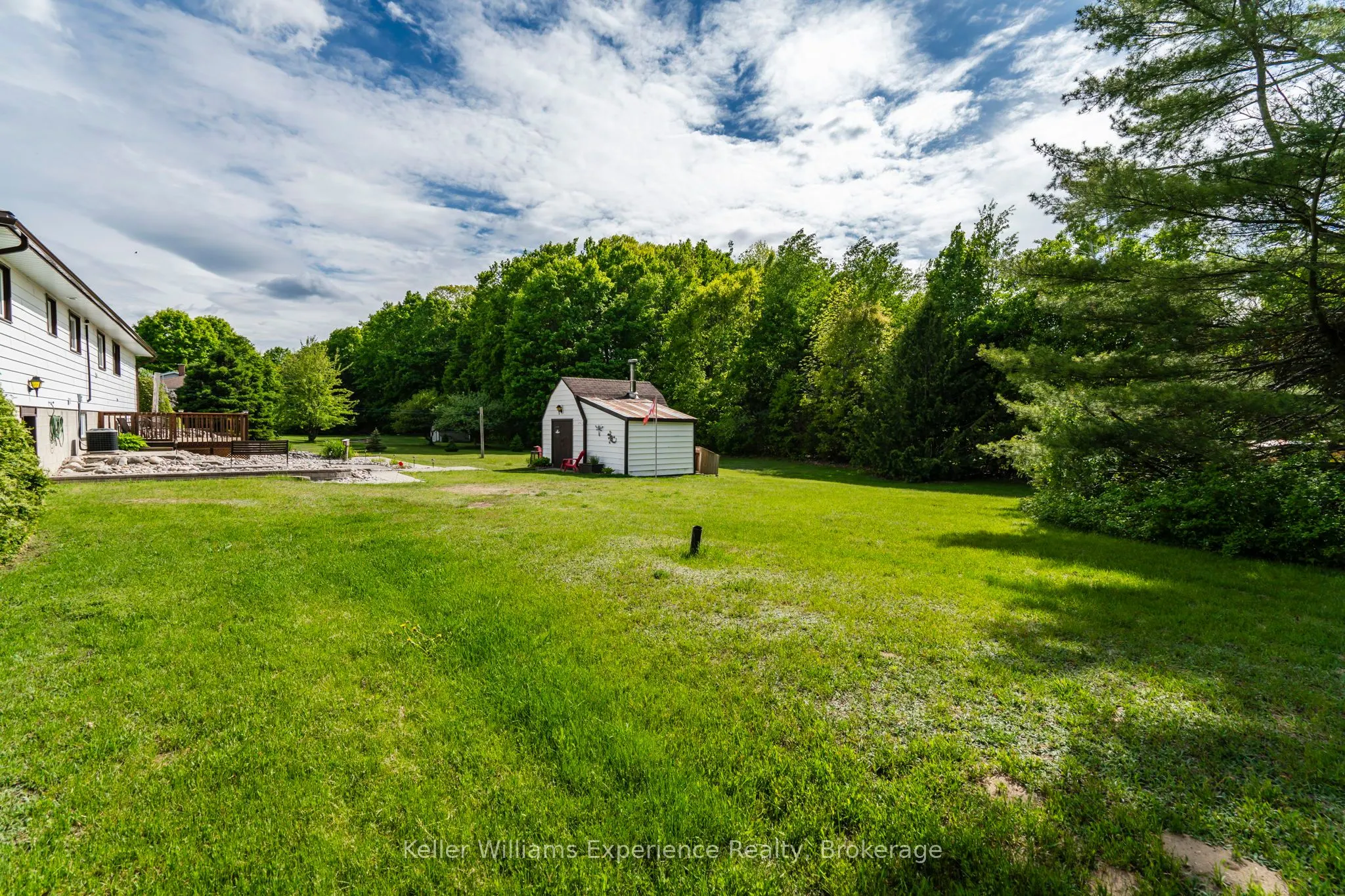 450 Concession 11 Road E