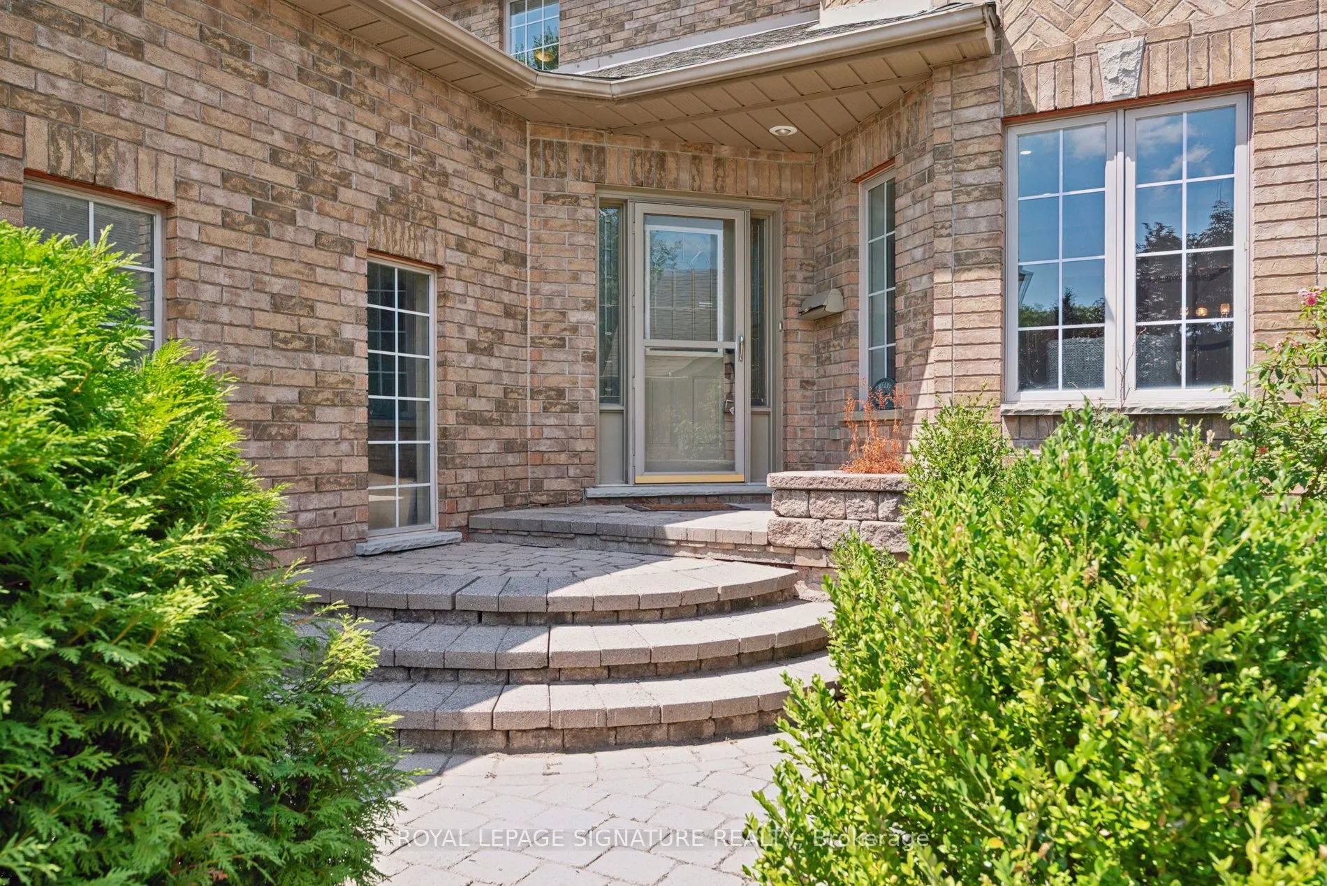 12 Mccullough Court