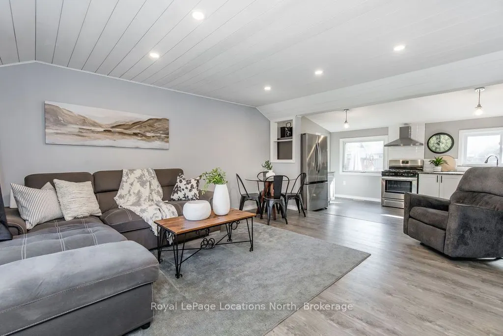 497 OXBOW PARK Drive