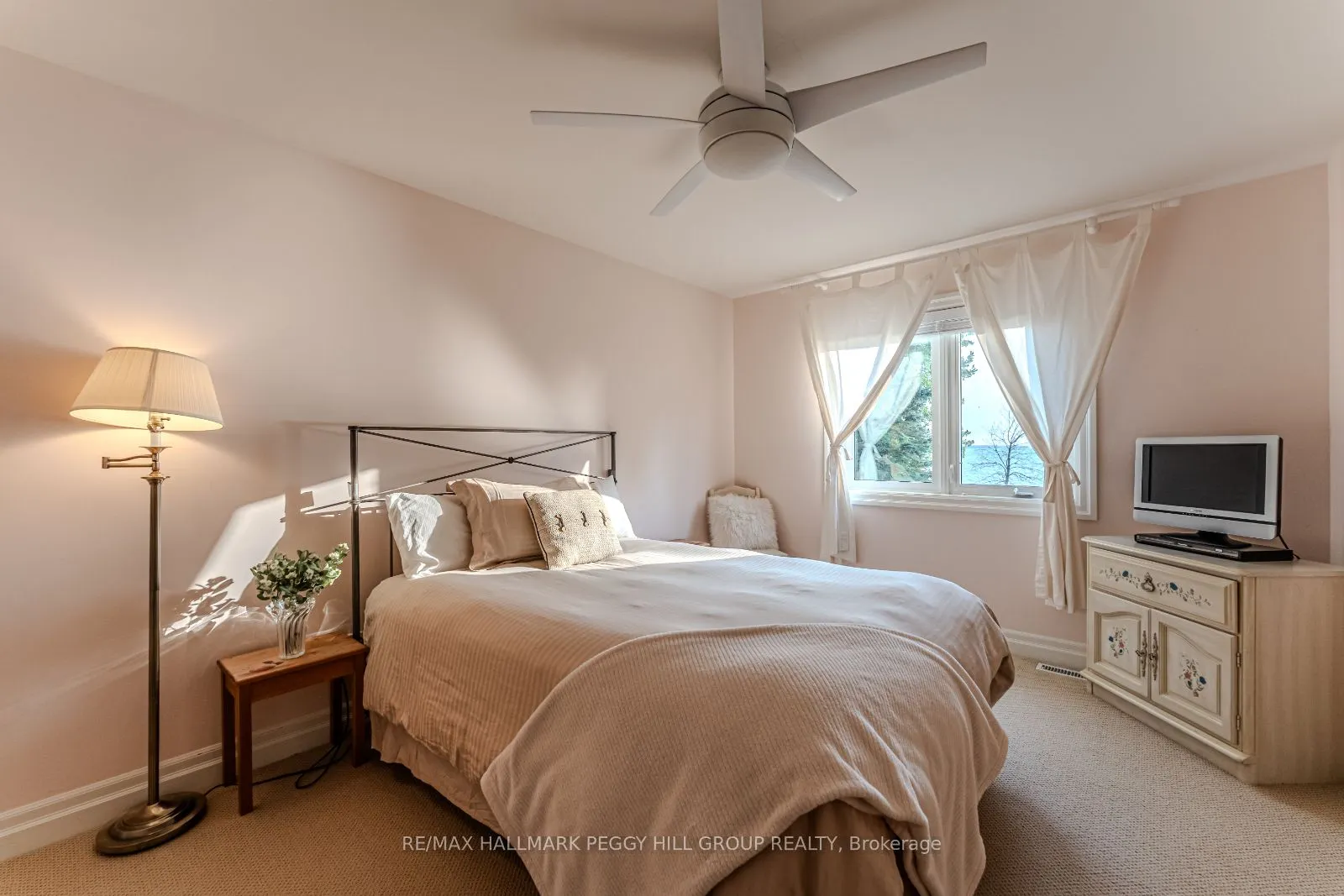 1338 Spyglass Point Road