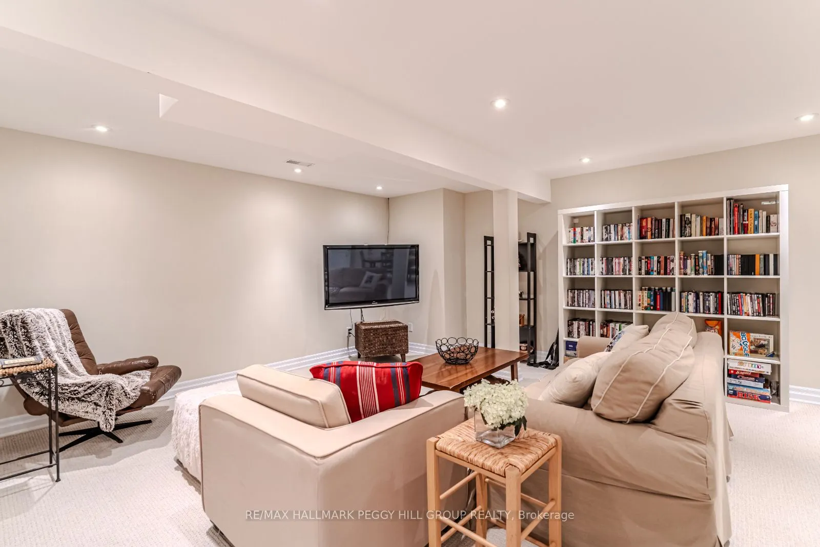 1338 Spyglass Point Road
