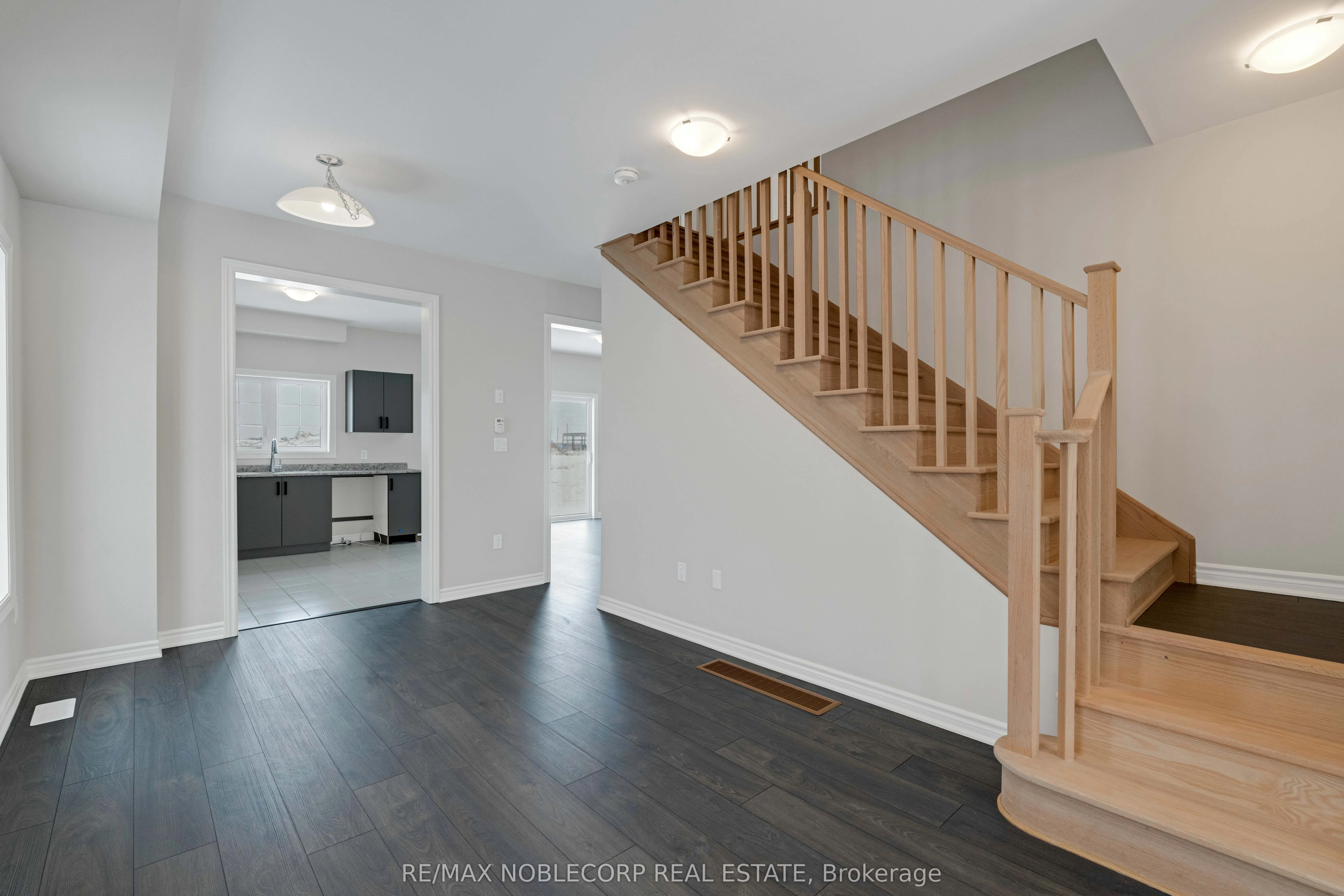 282 Springfield Crescent