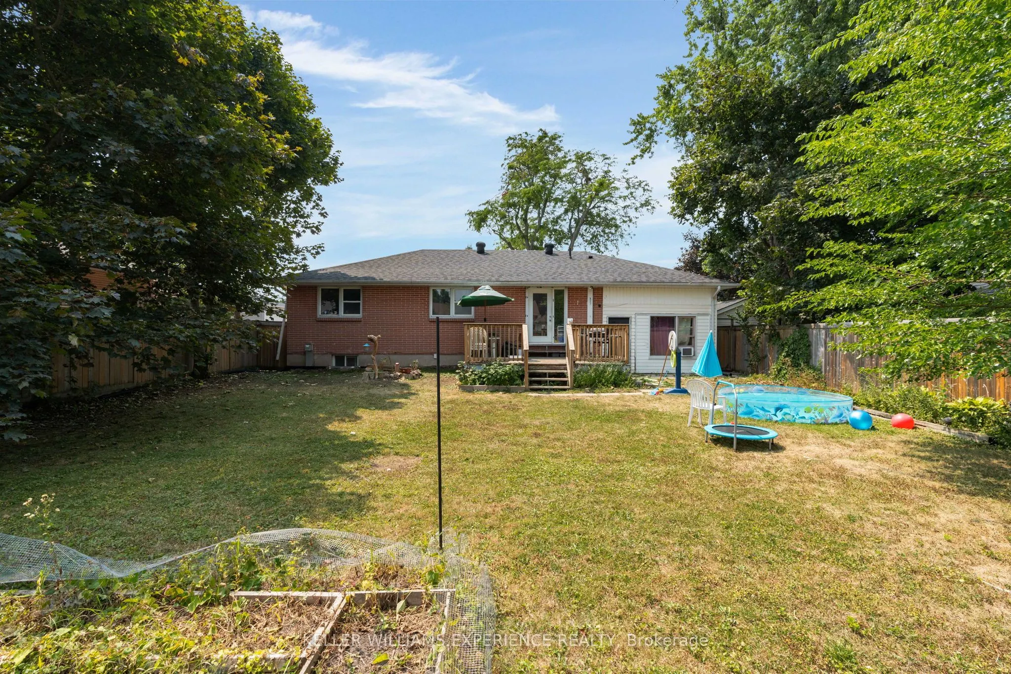 29 Parkdale Crescent, #Unit 1