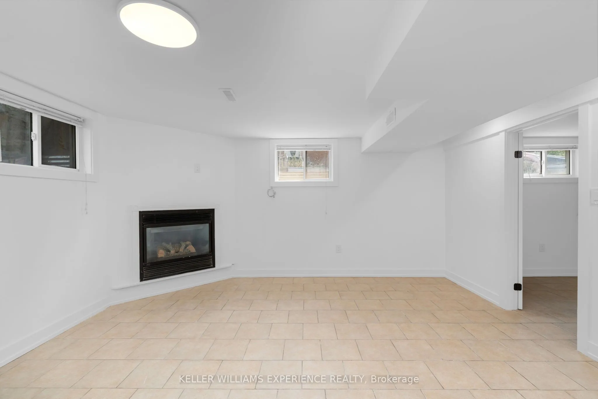 29 Parkdale Crescent, #Unit 1