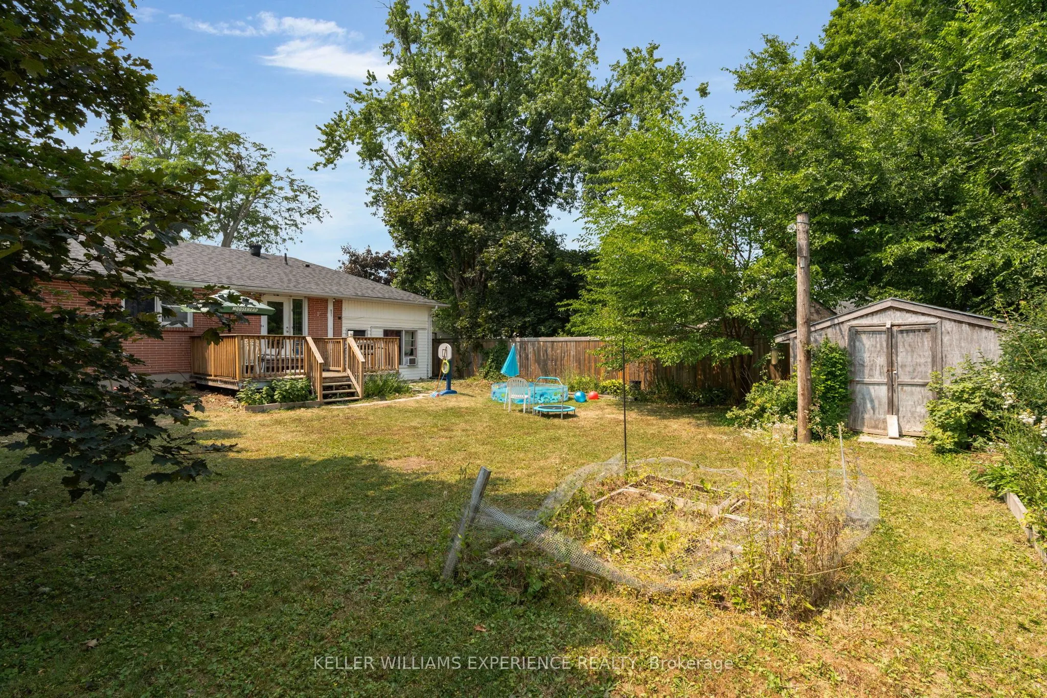 29 Parkdale Crescent, #Unit 1