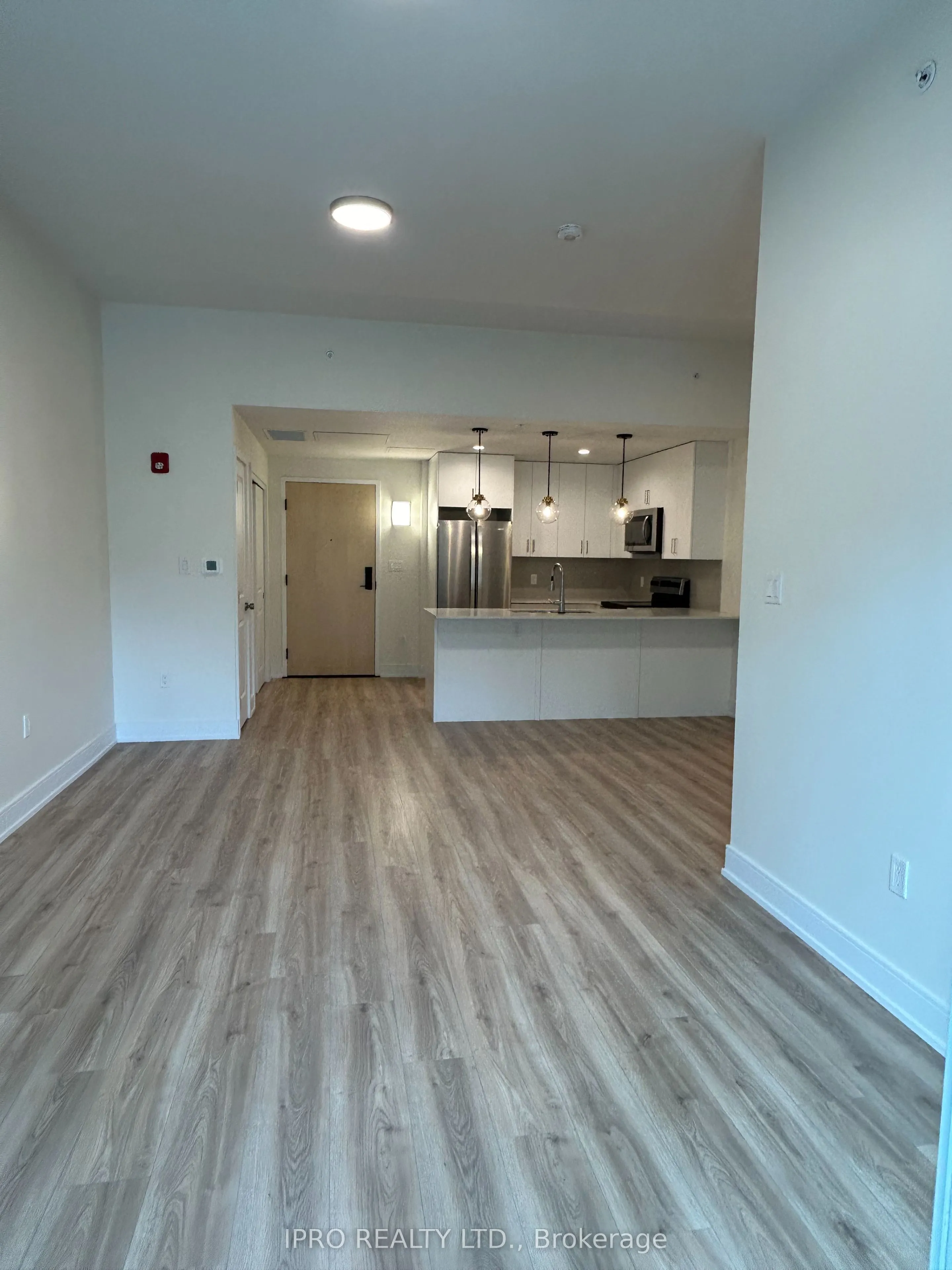 121 Mary Street, #205
