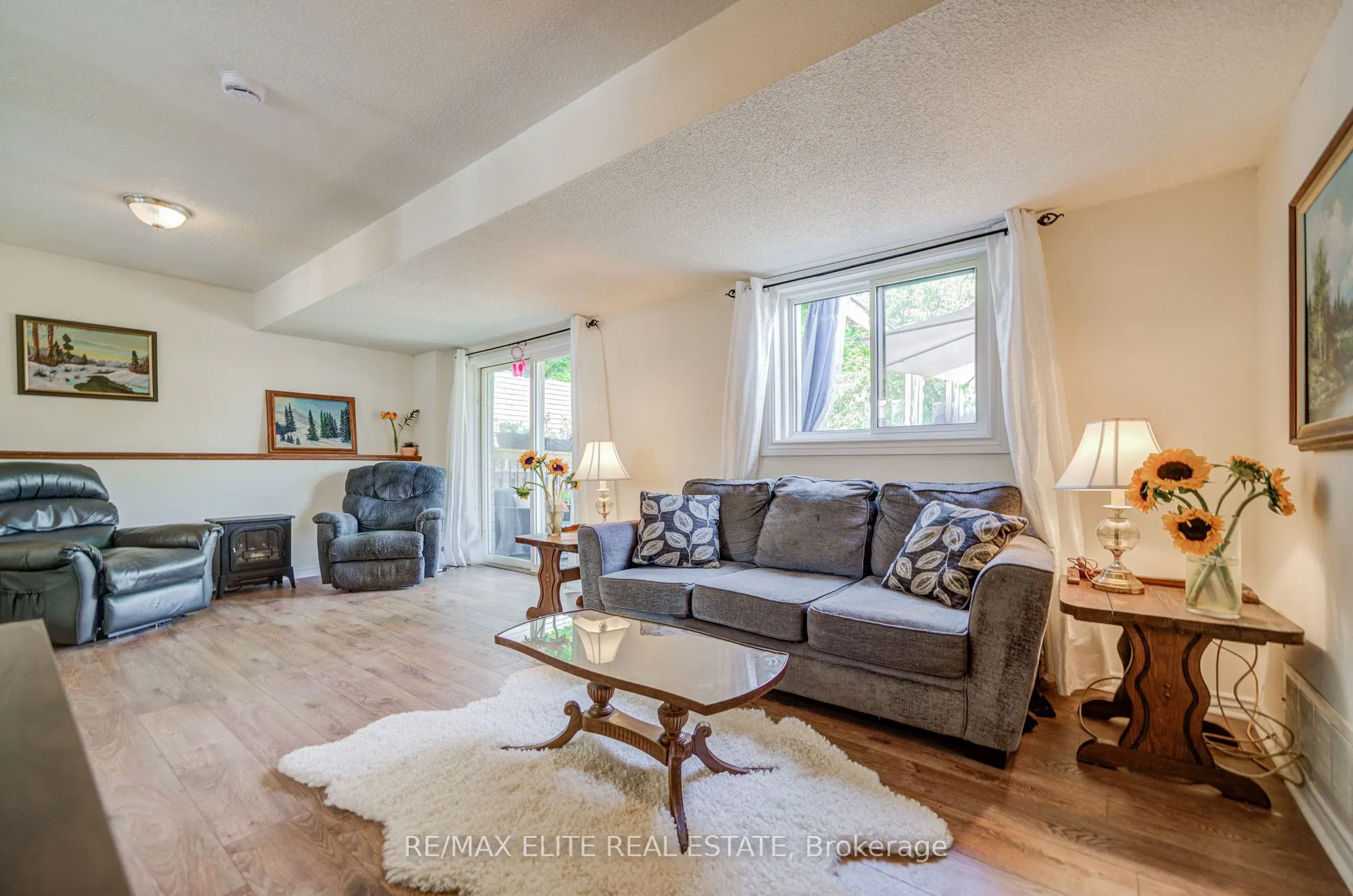 222 Country Lane