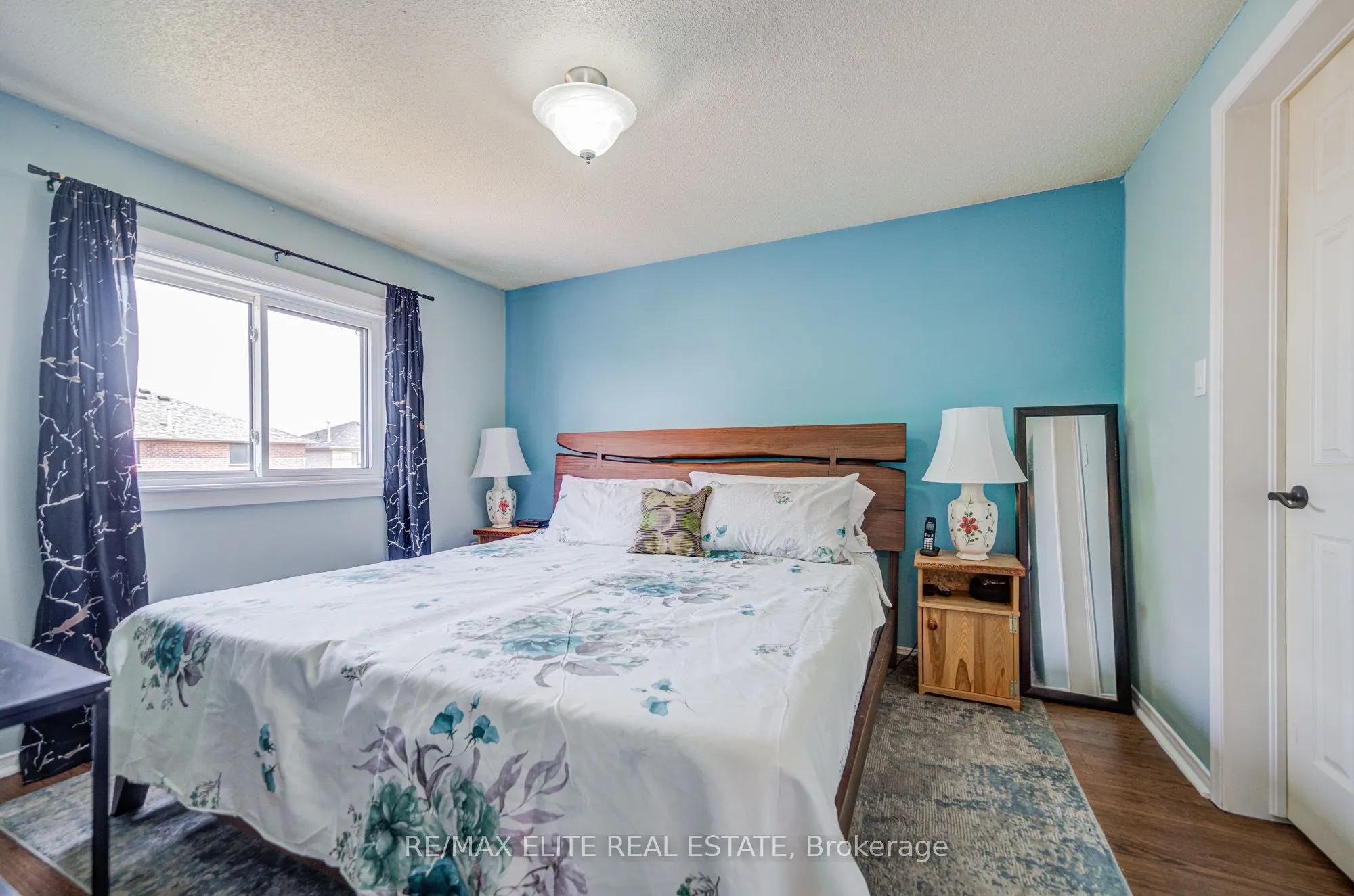 222 Country Lane