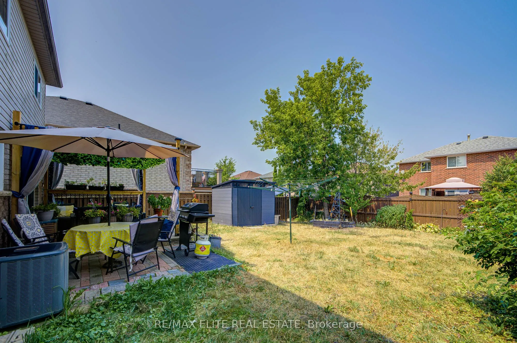 222 Country Lane