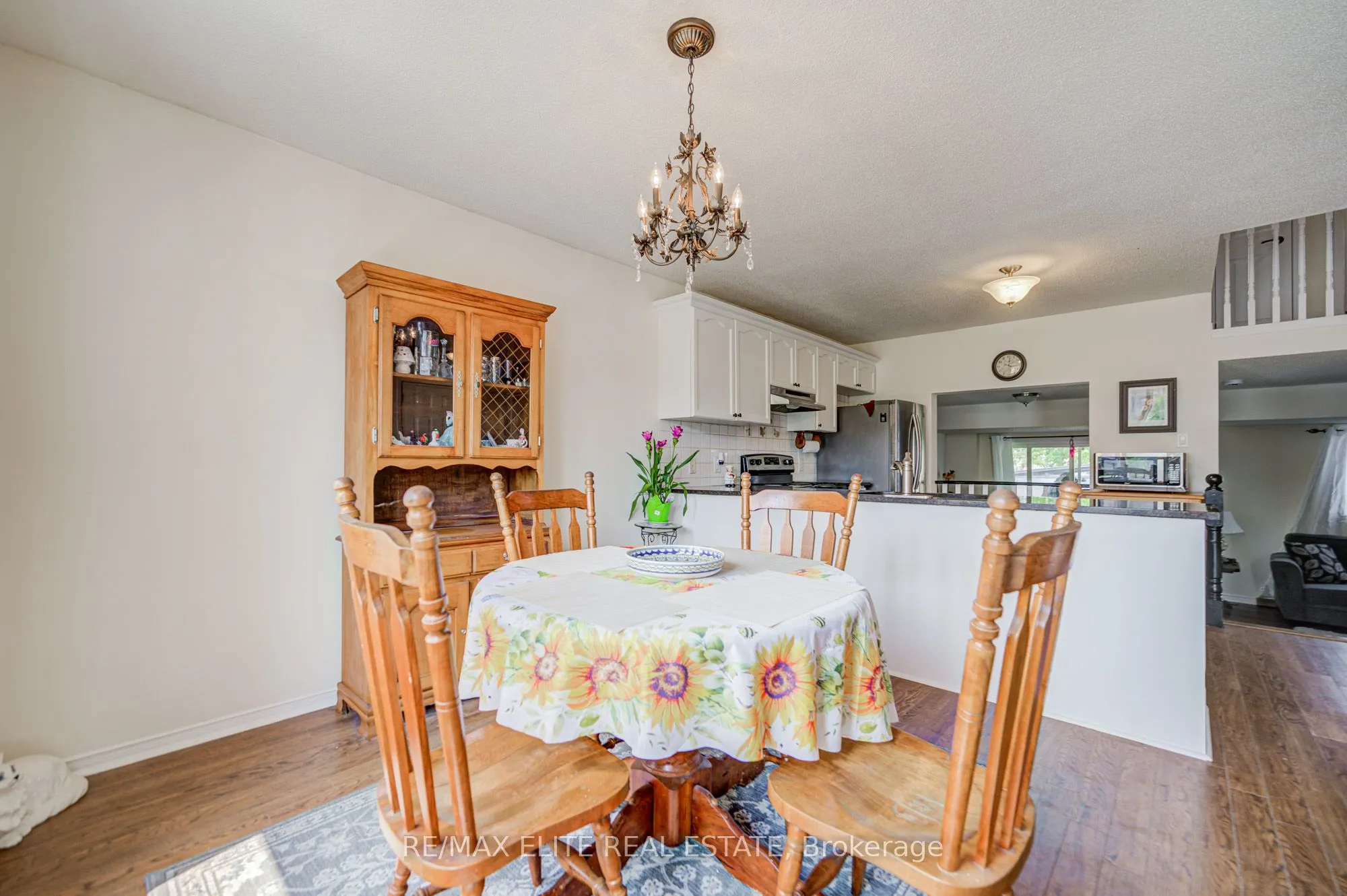 222 Country Lane