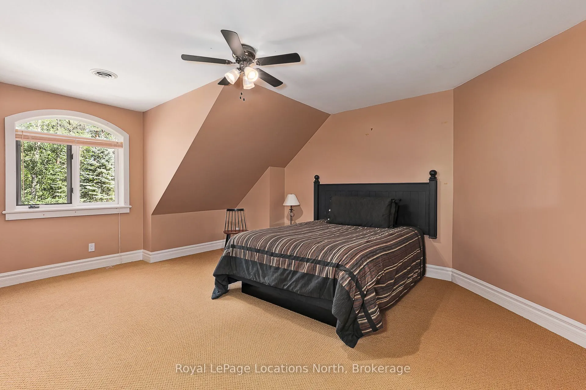 6 Alpine Court