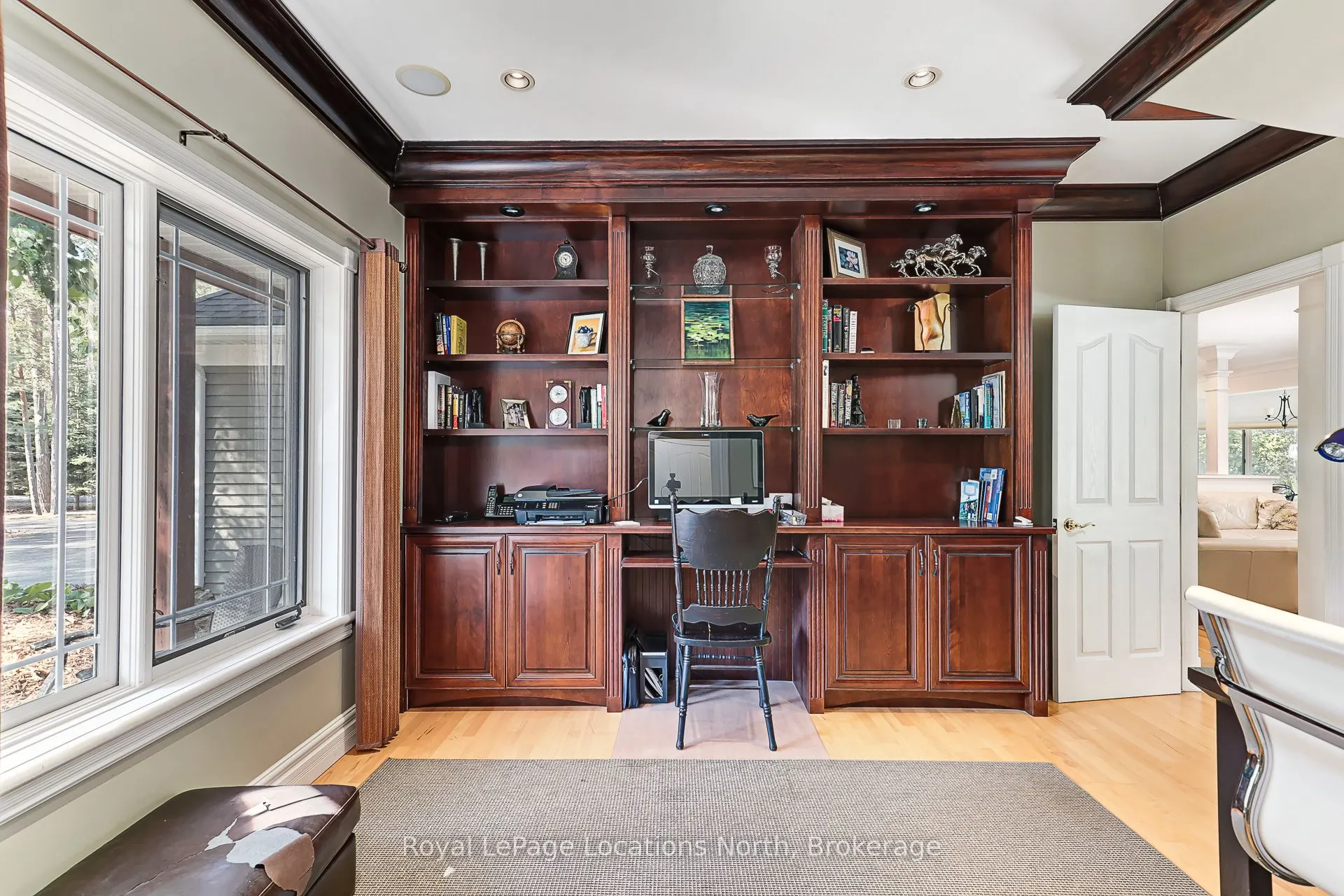 6 Alpine Court