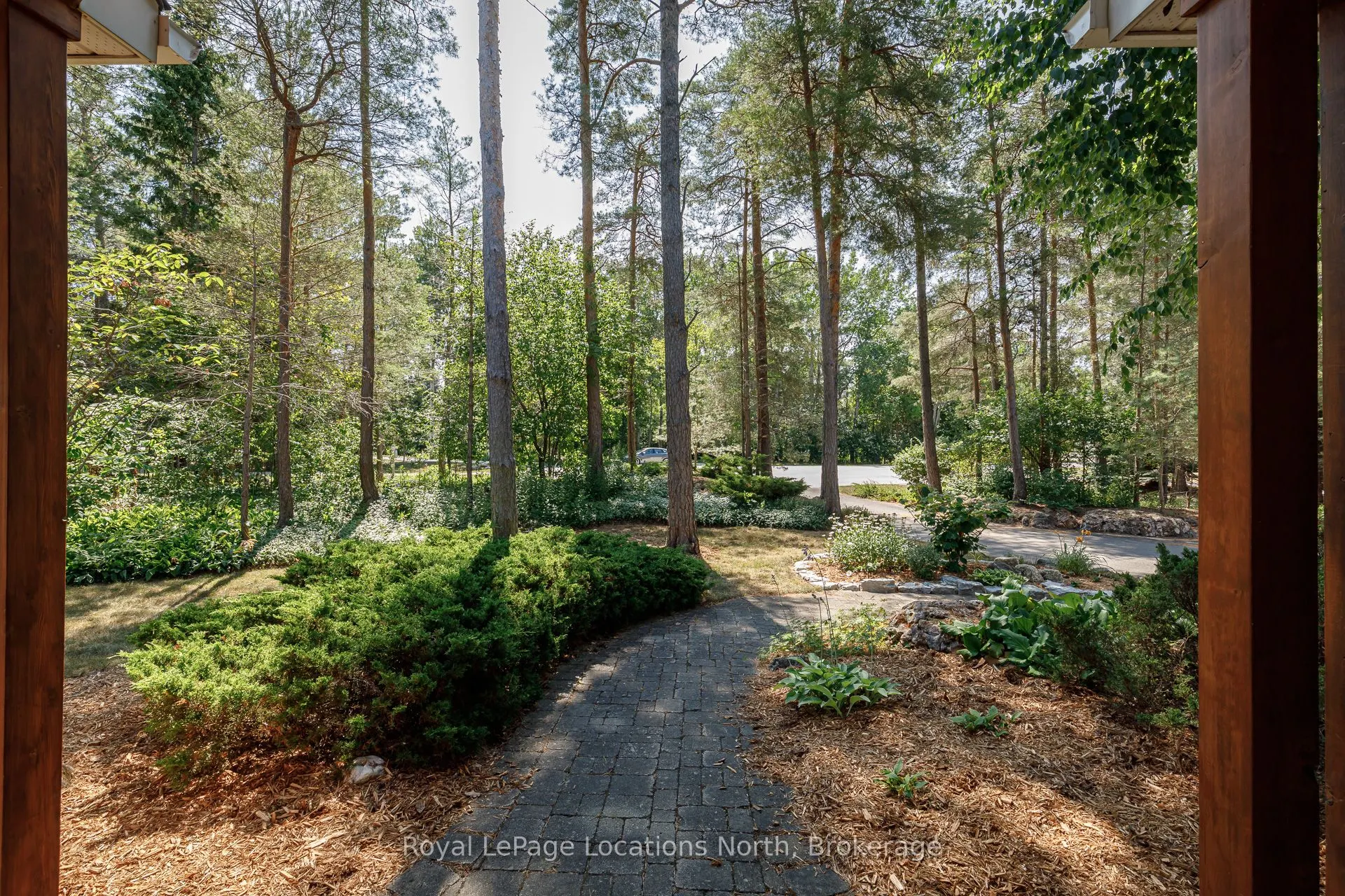6 Alpine Court